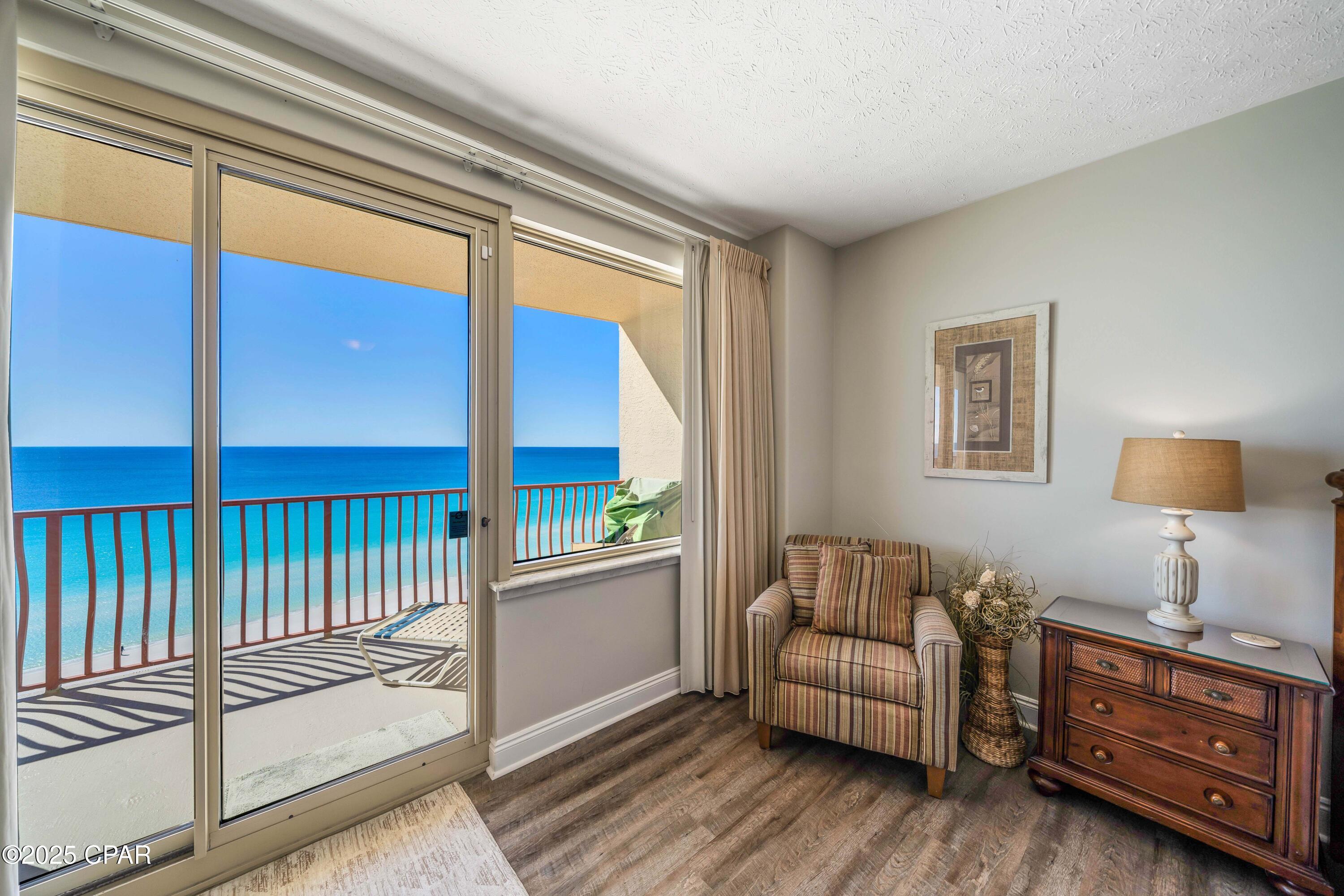 Image 24 For 7115 Thomas Drive 1204