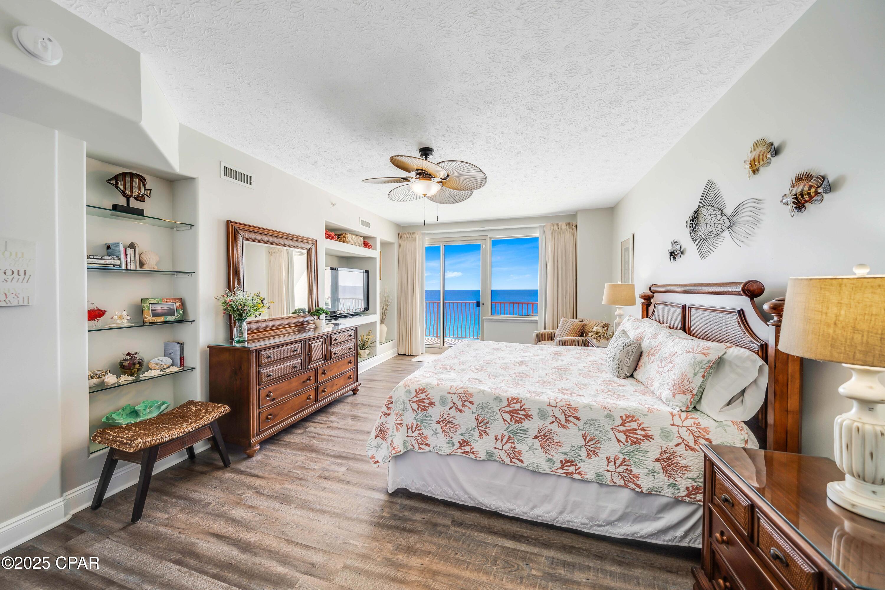 Listing photo id 26 for 7115 Thomas Drive 1204