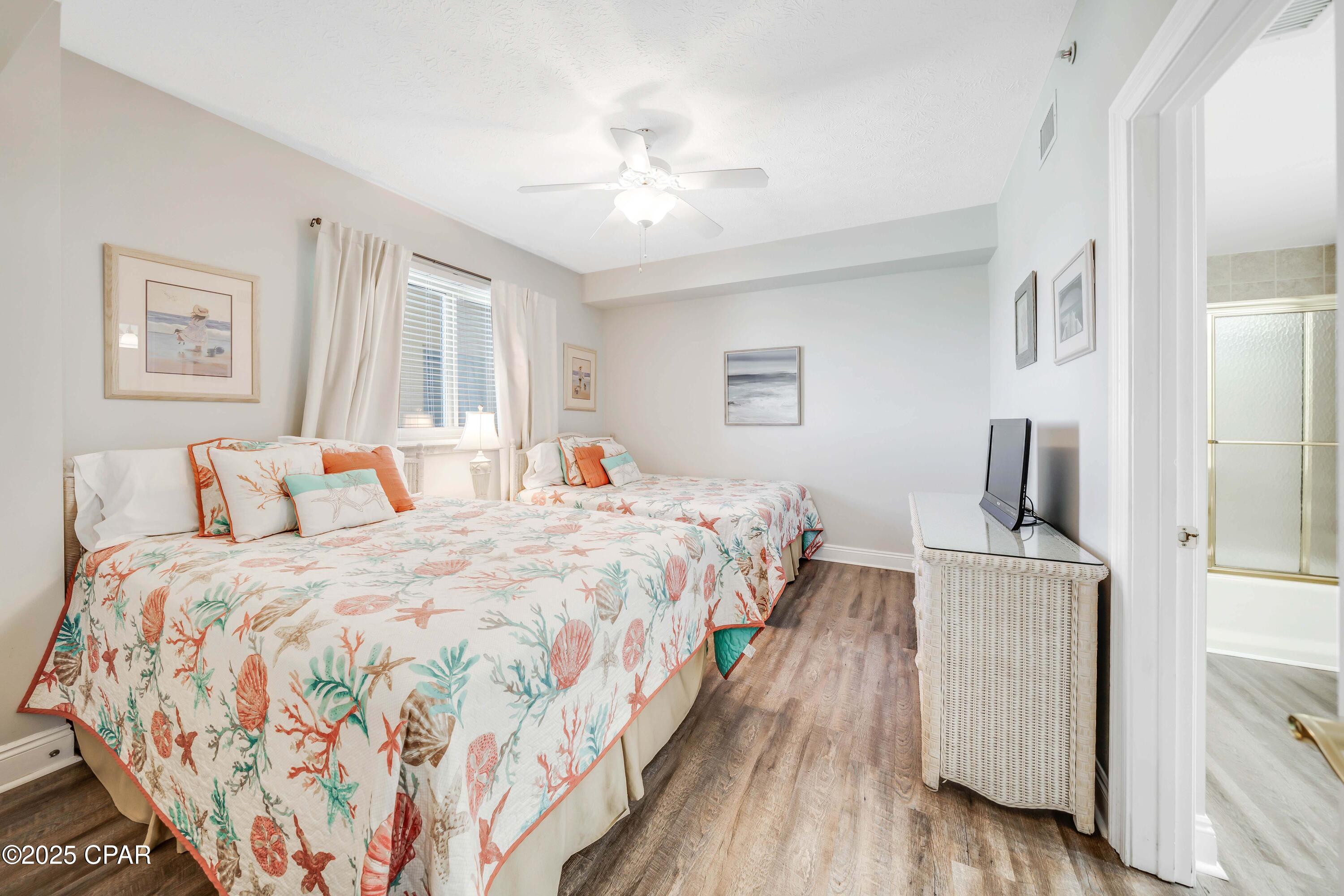 Image 33 For 7115 Thomas Drive 1204