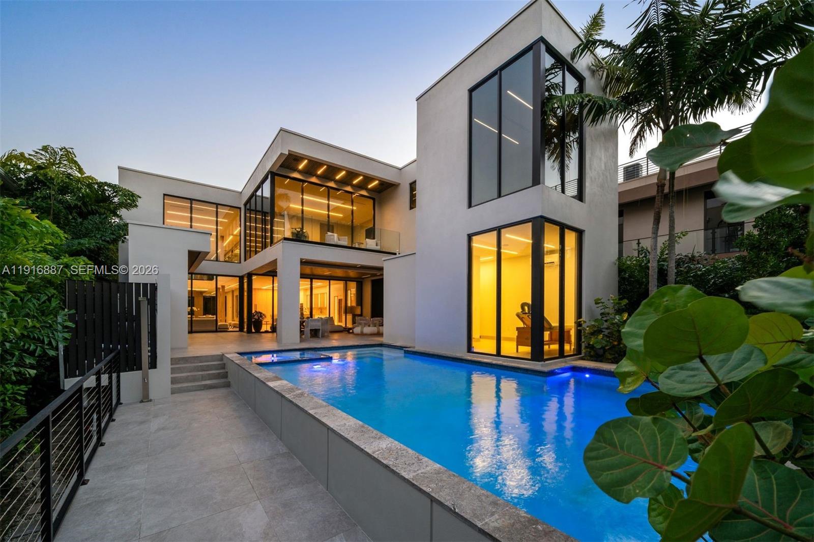 725 77th St Miami, FL 33138