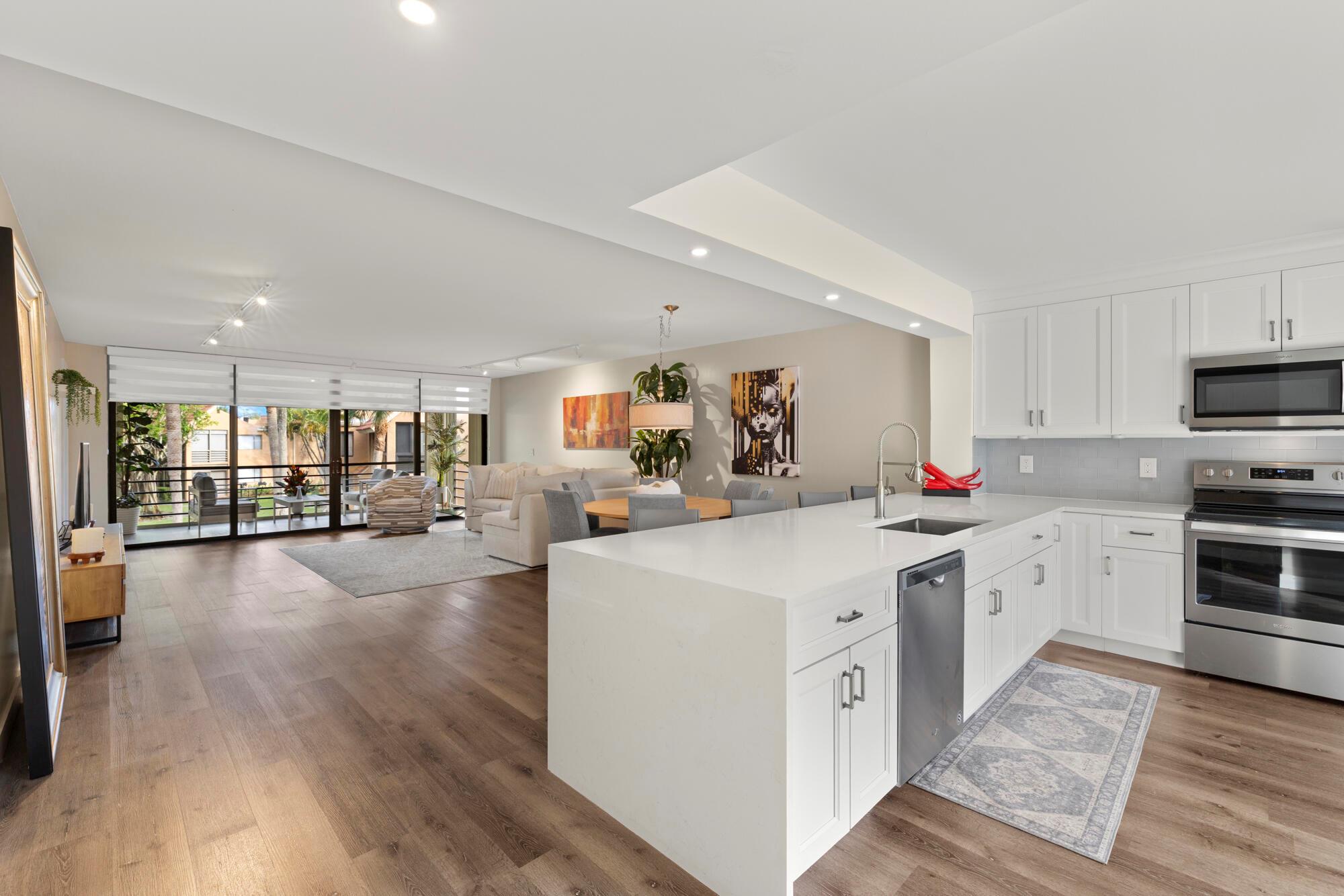 Green Lakes Condo 1 Thru