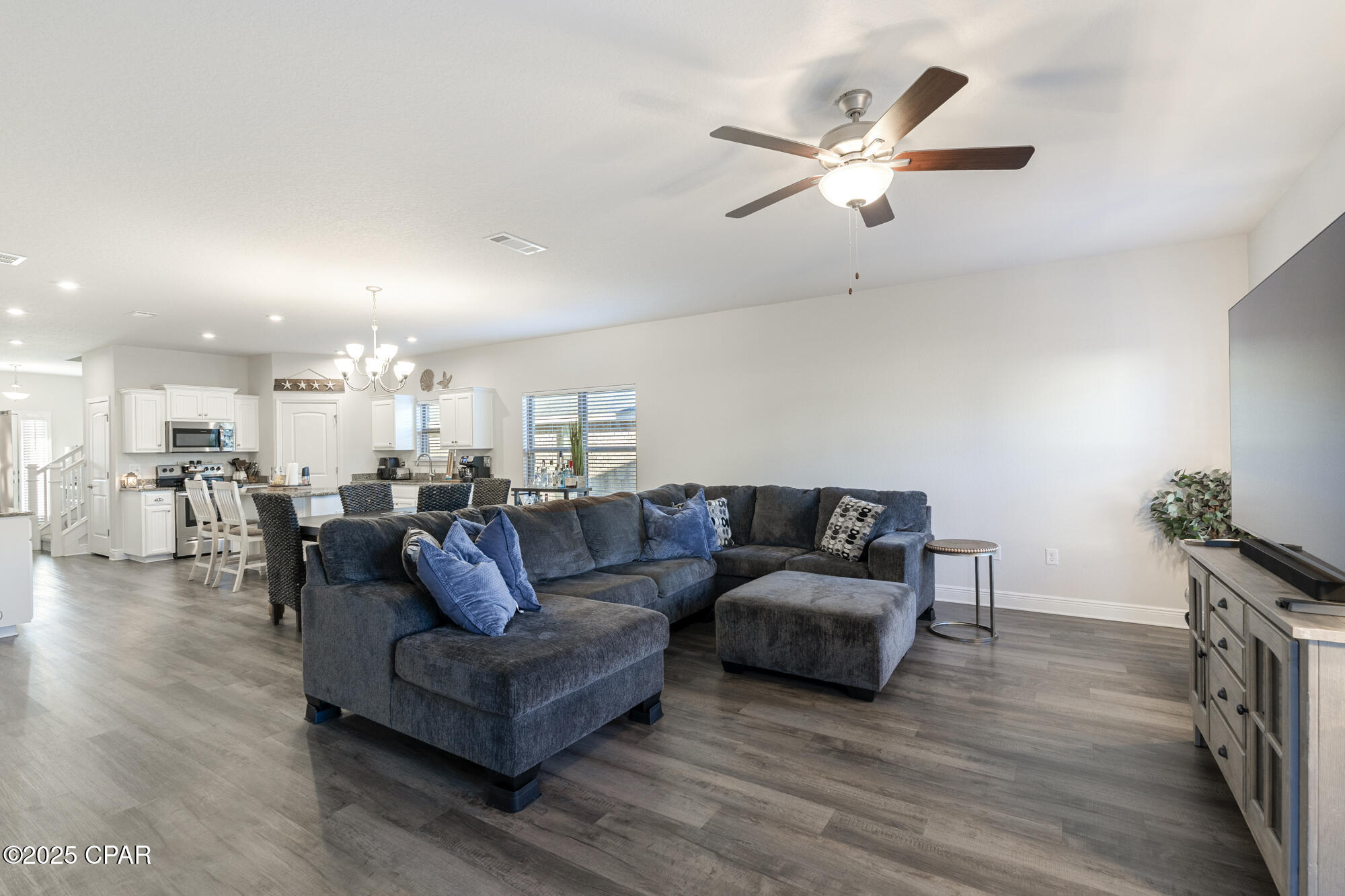 Image 17 For 113 Ridgeway Circle