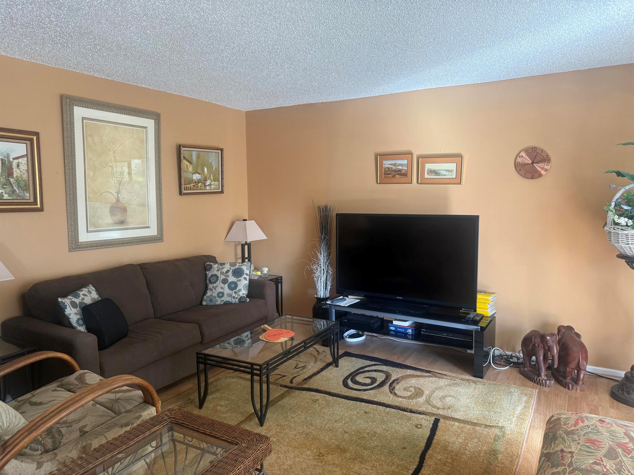 Suffolk At Century Villag