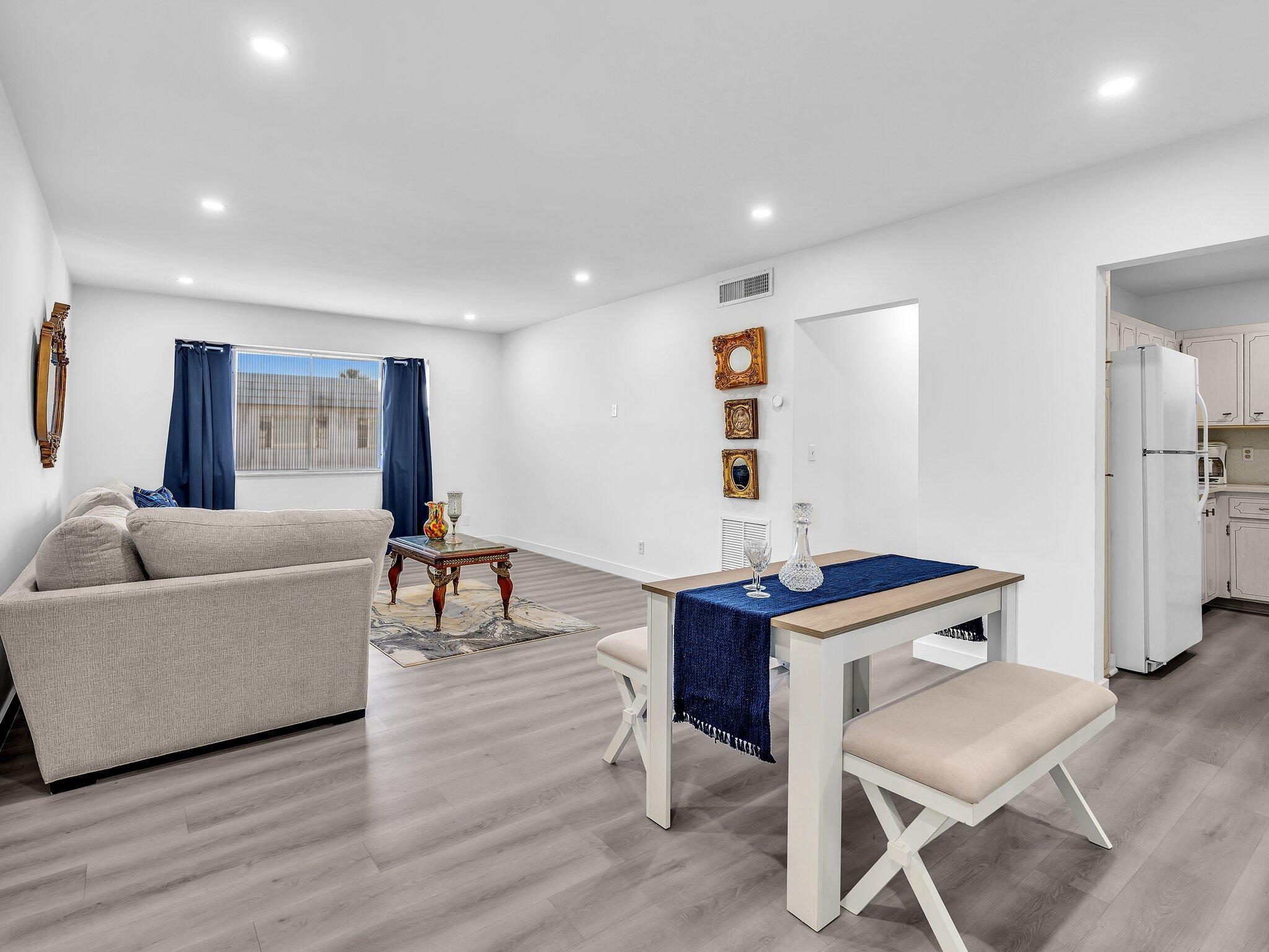 Virginian Apartments