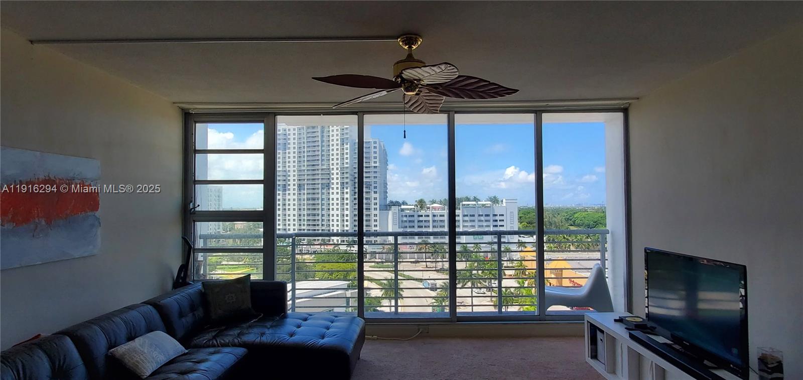 Homes for sale in Hollywood, FL | 1720 Harrison St #10G, Hollywood, FL 33020 | MLS# A11916294