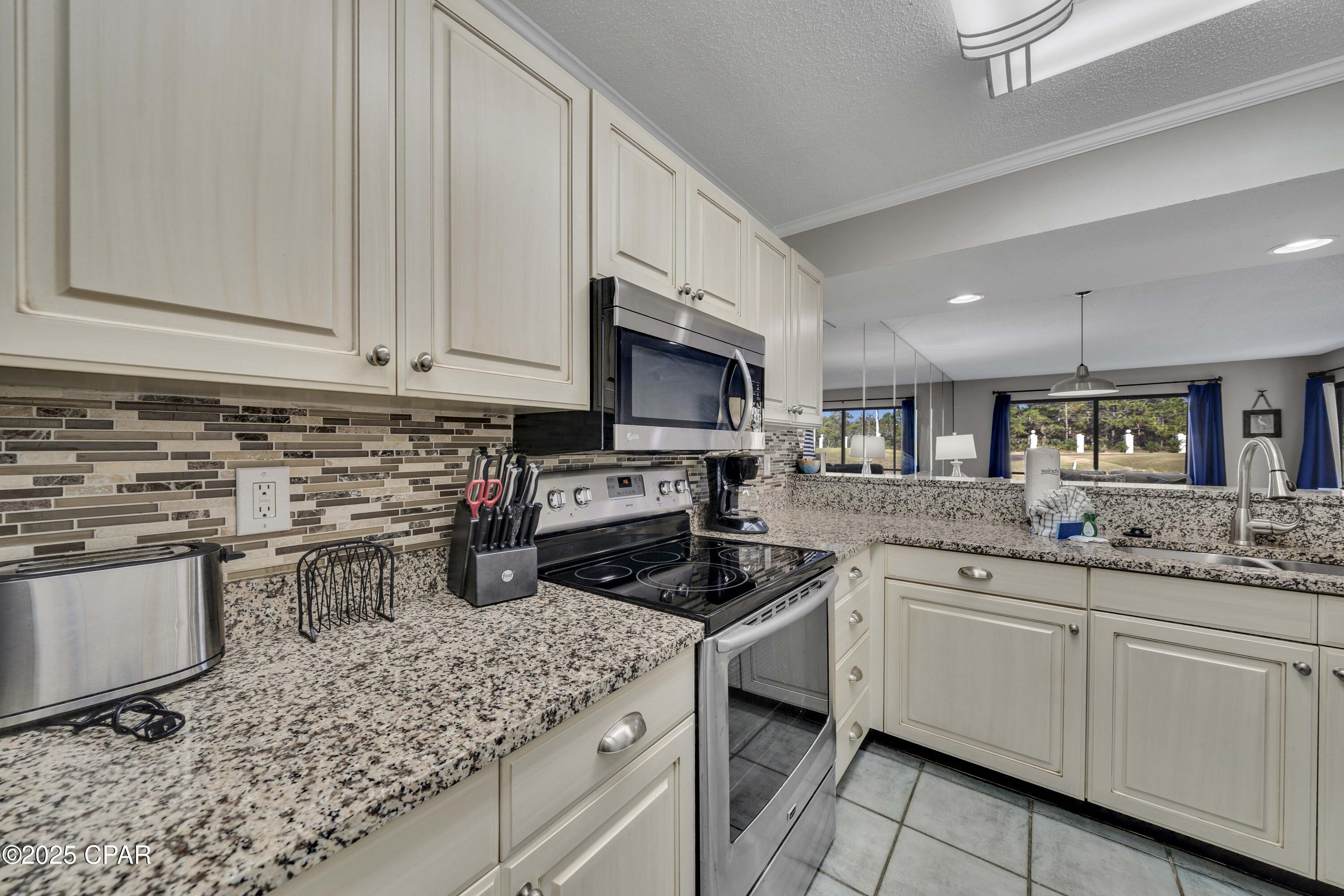 Image 11 For 520 Richard Jackson Boulevard 1905