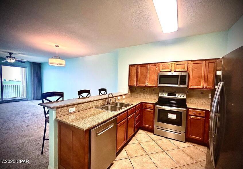 Image 4 For 2400 Grandiflora Boulevard 606