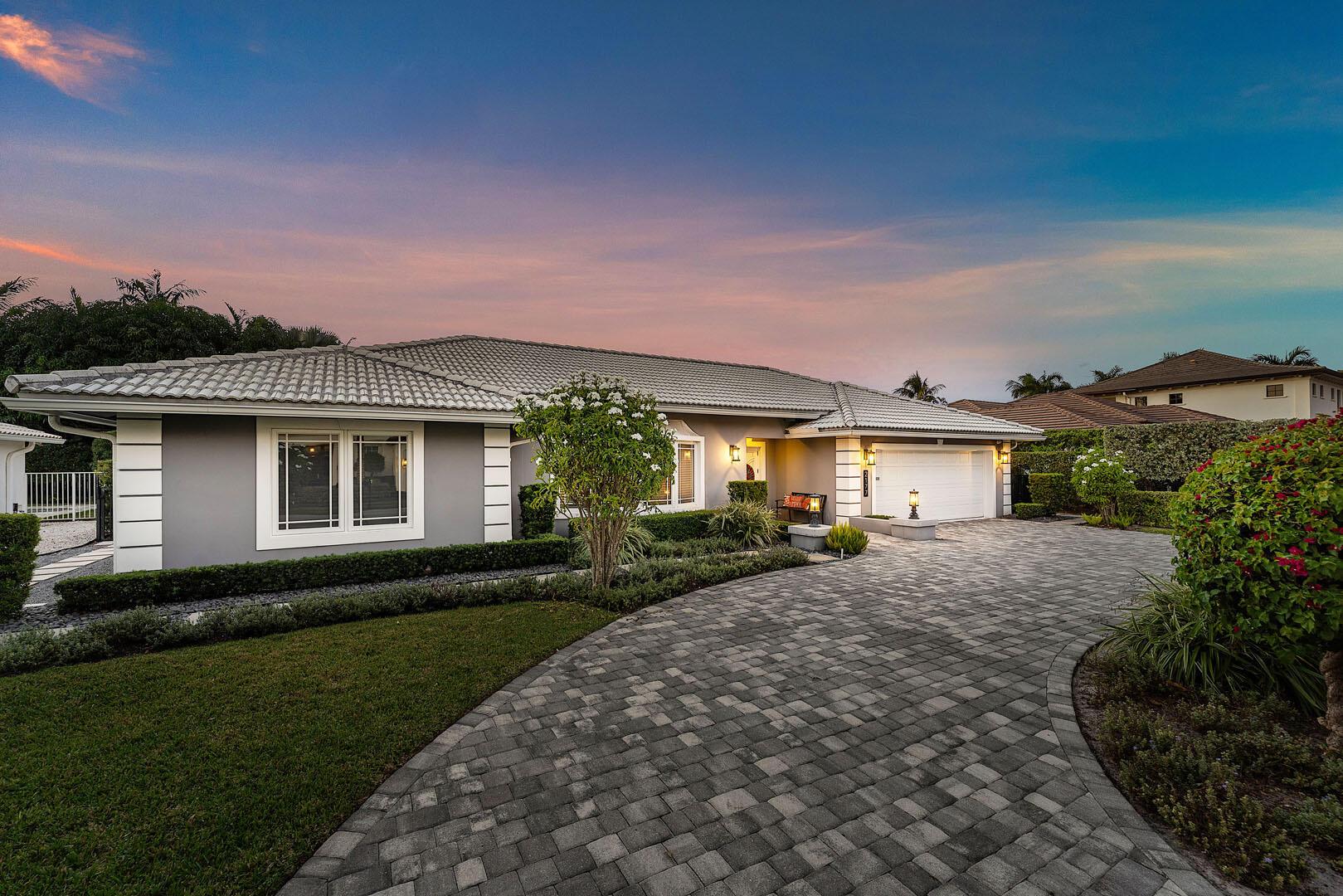 Royal Palm Yacht & Countr