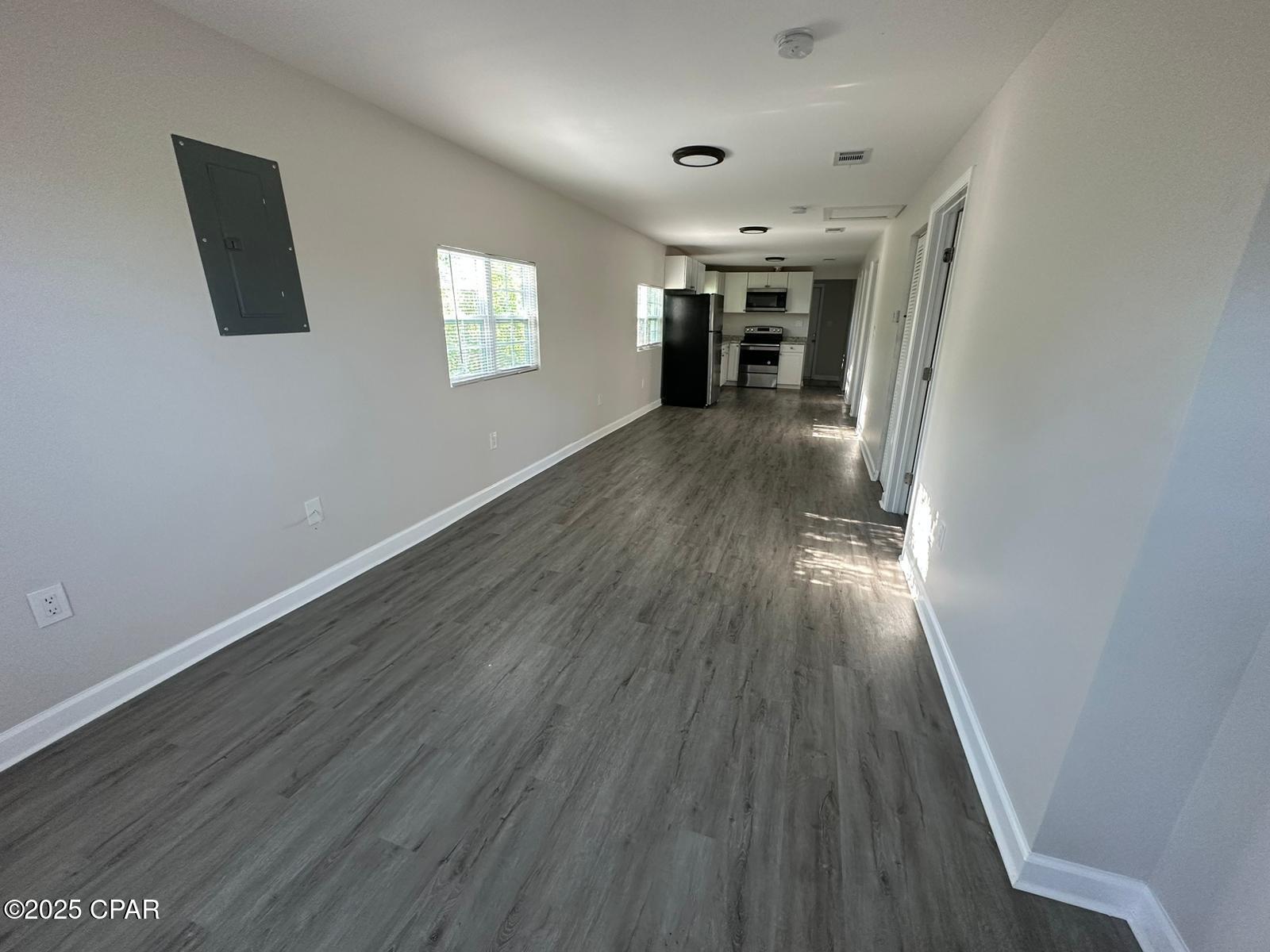 Image 4 For 619 8th Place 1