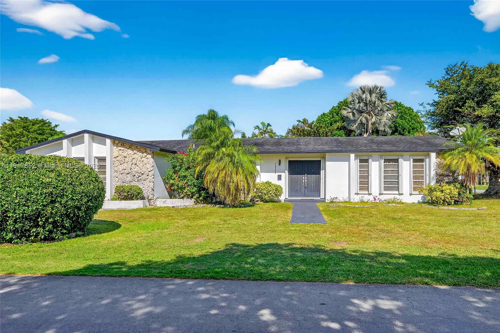 Caribbean Pines Estates