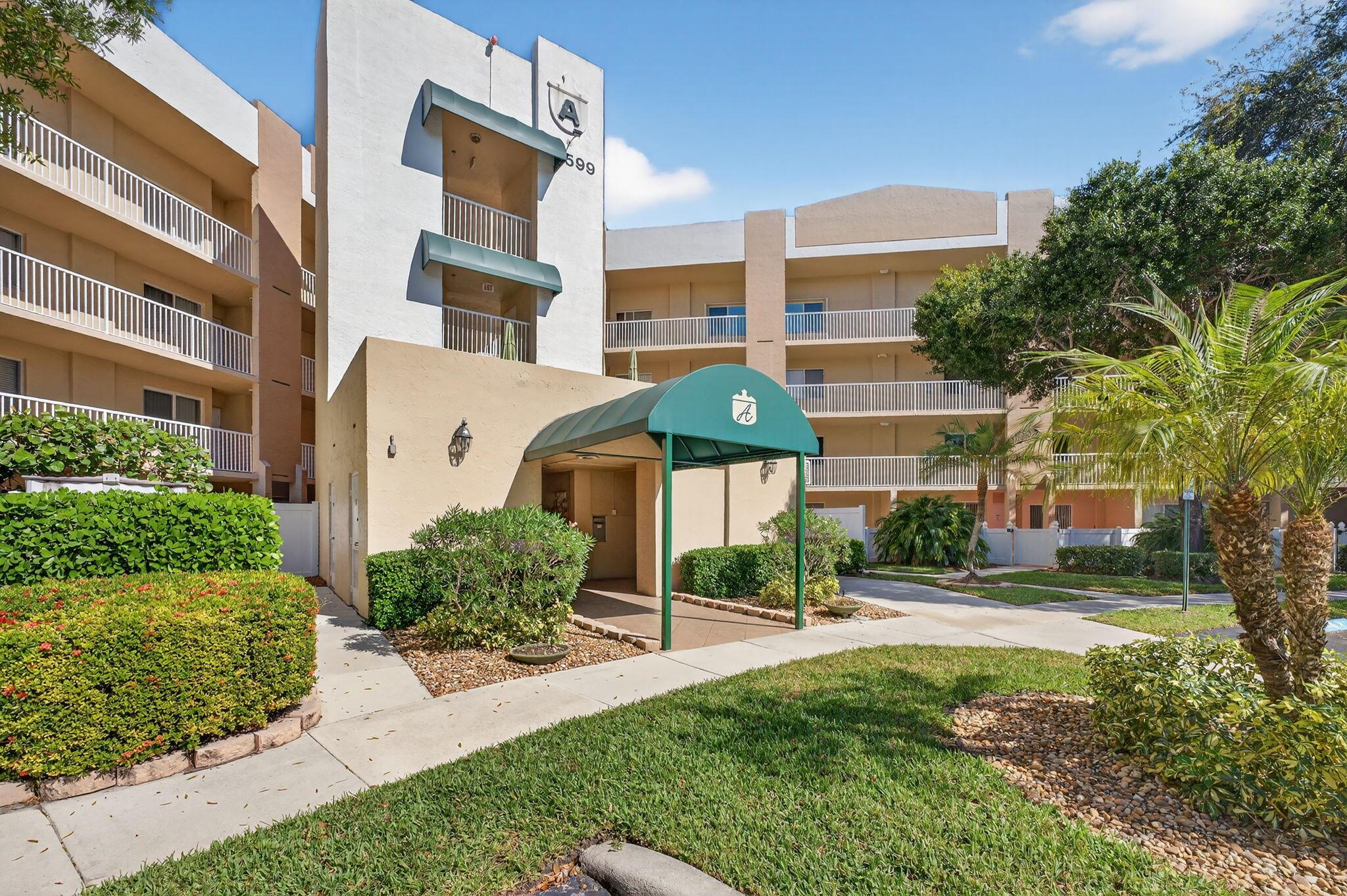 Weldon Condominium, Kings