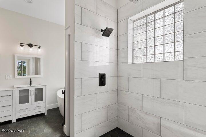 Image 22 For 285 Hugh Thomas Drive