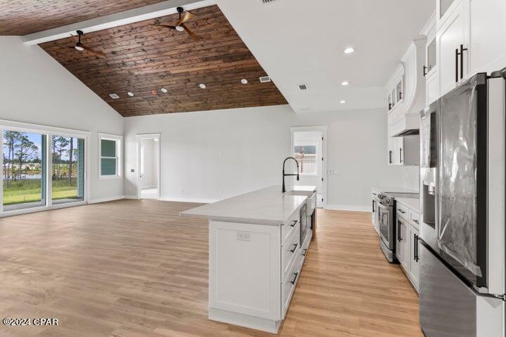 Image 7 For 285 Hugh Thomas Drive