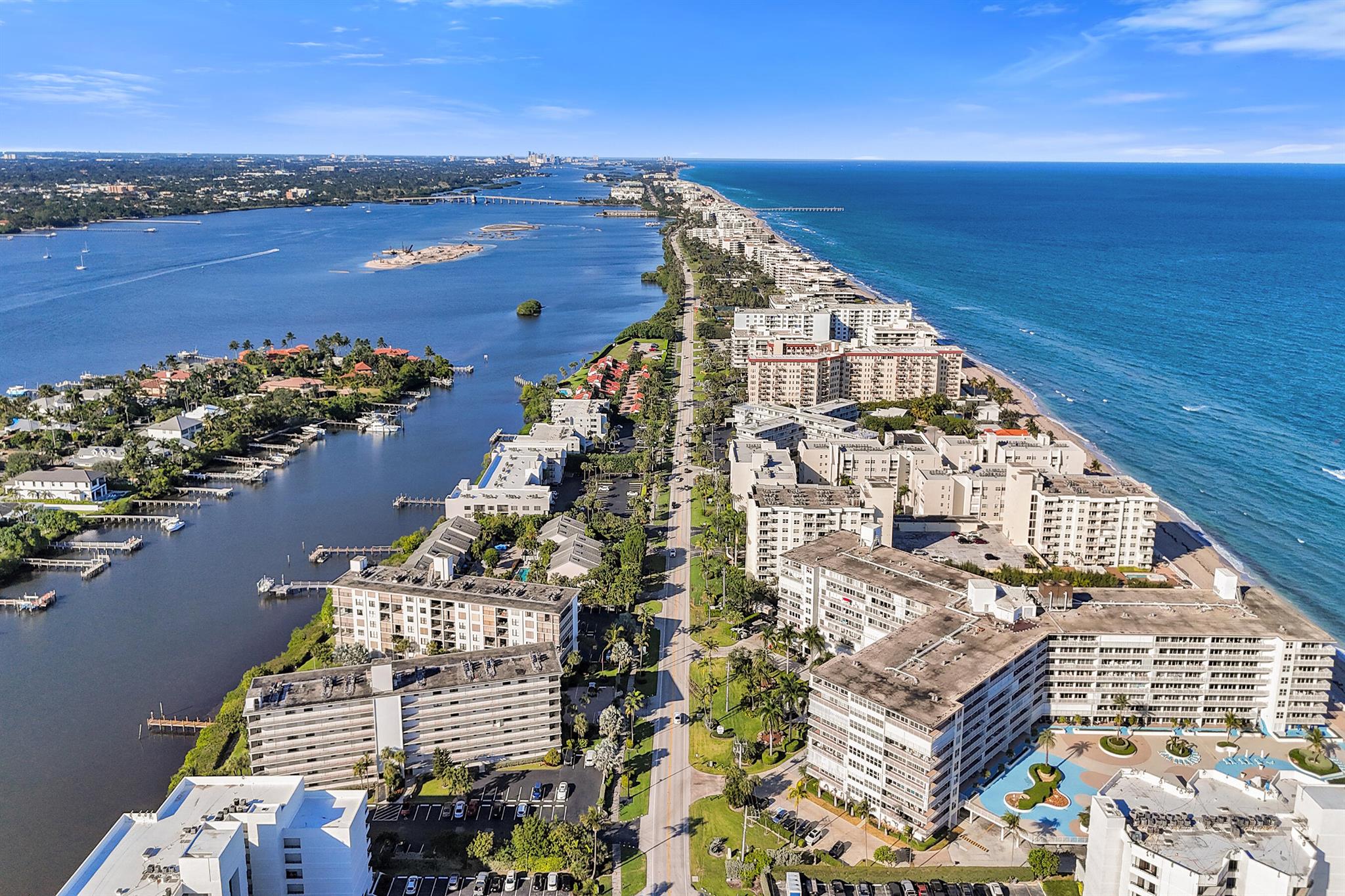 Condo for Sale in South Palm Beach, FL