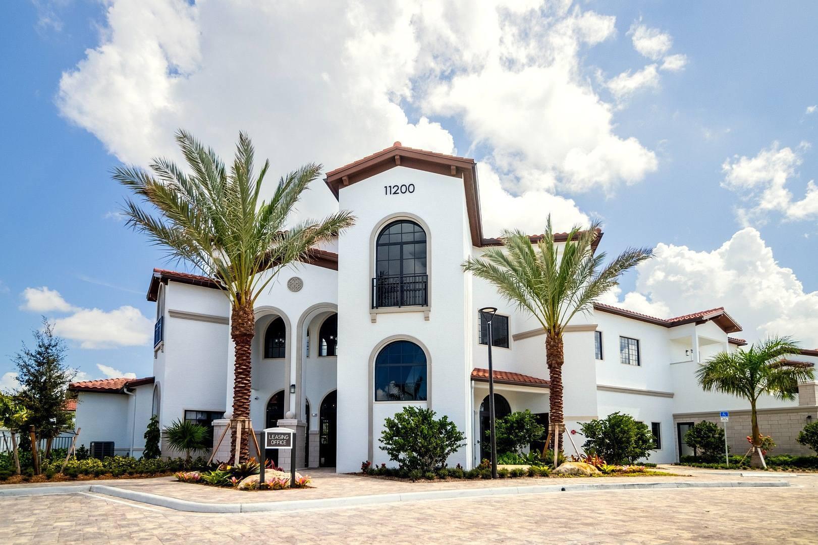 Atlantico At Royal Palm B