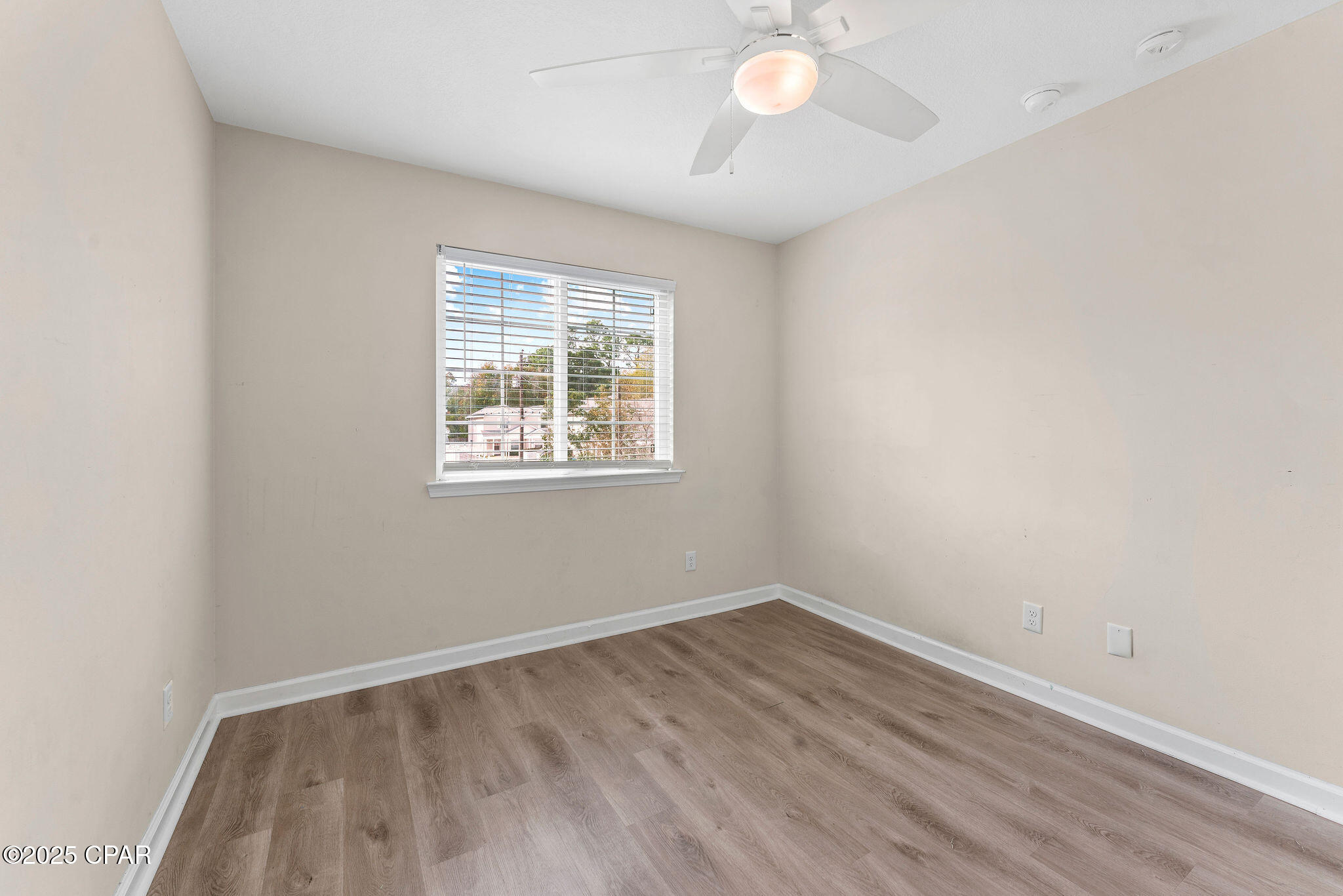 Image 32 For 2200 Dorothy Avenue