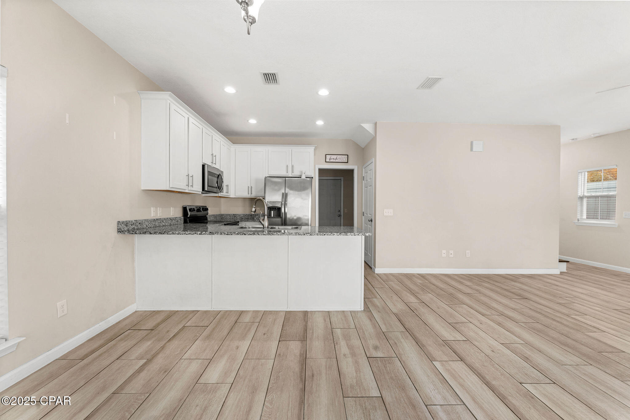 Image 37 For 2200 Dorothy Avenue