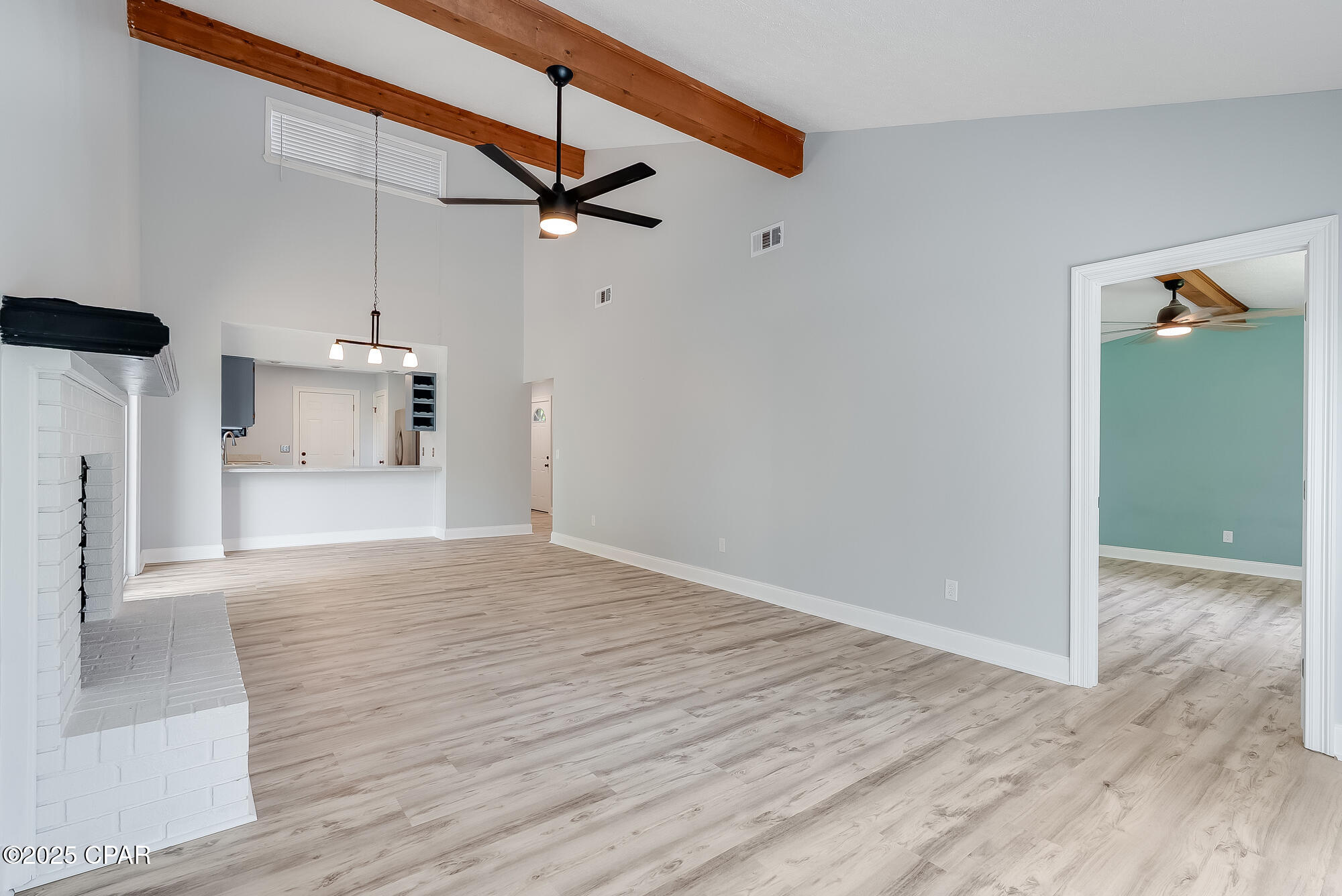 Image 17 For 1307 Calabria Road 4a