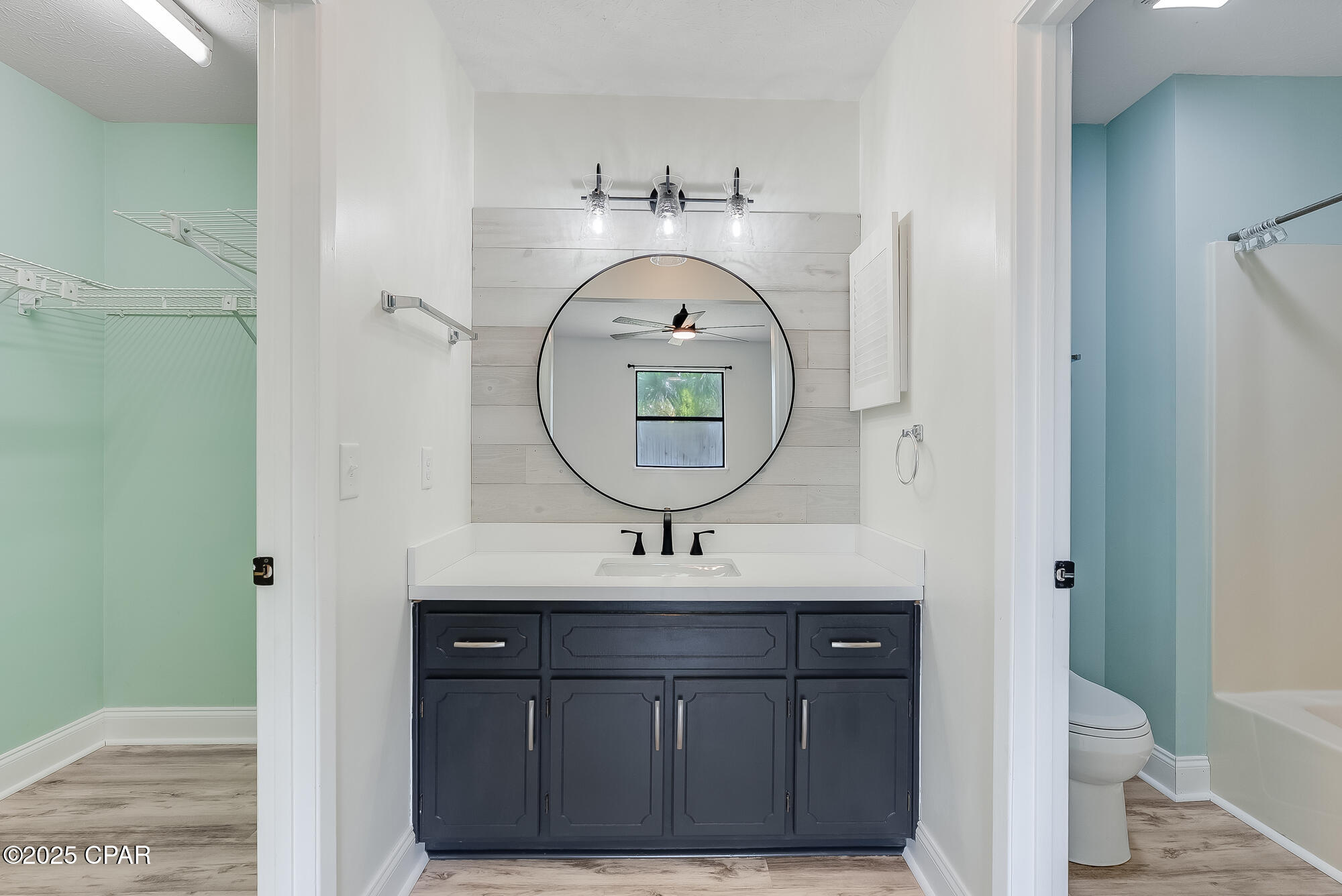 Image 23 For 1307 Calabria Road 4a