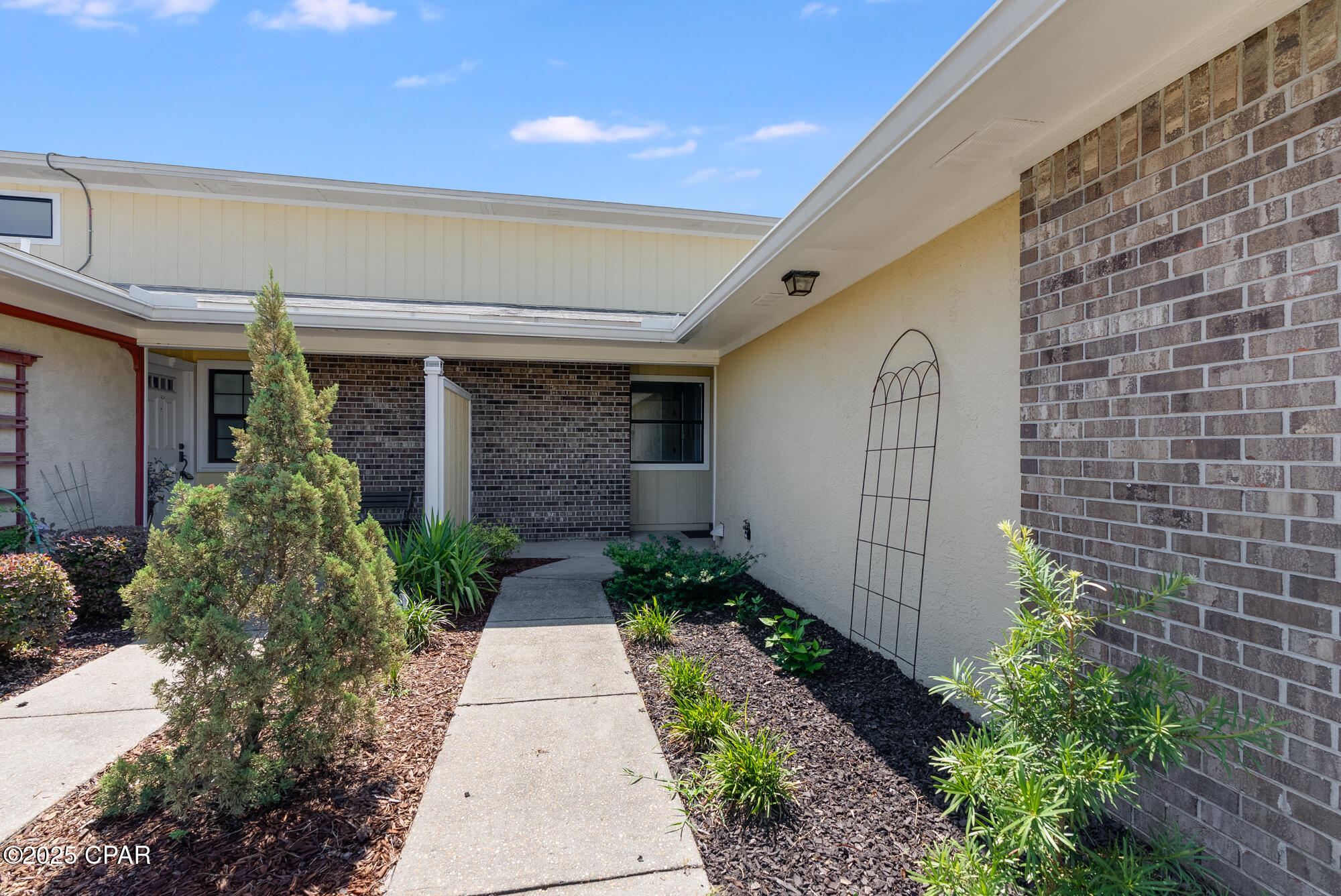 Image 6 For 1307 Calabria Road 4a