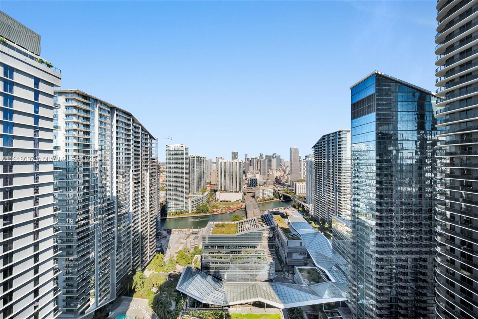 Apartamento en Venta en Miami, FL
