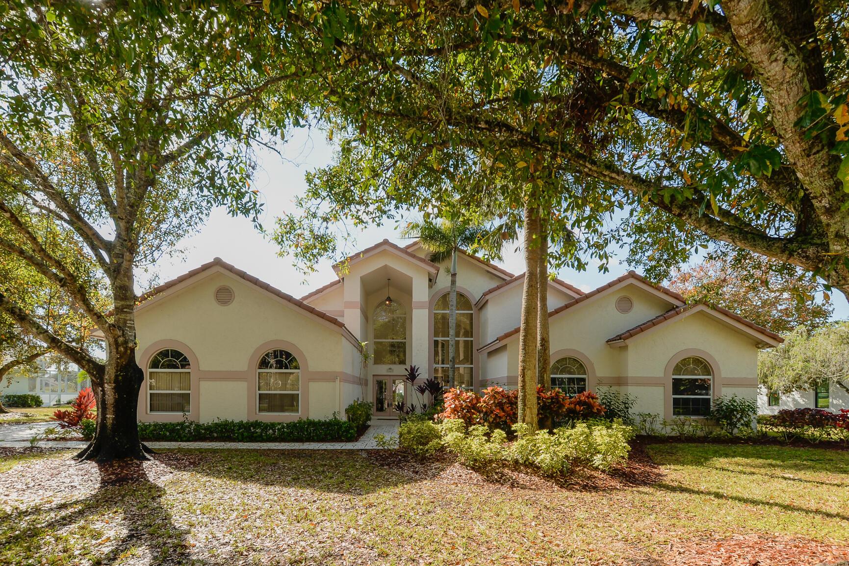 Country Club Estates Parc