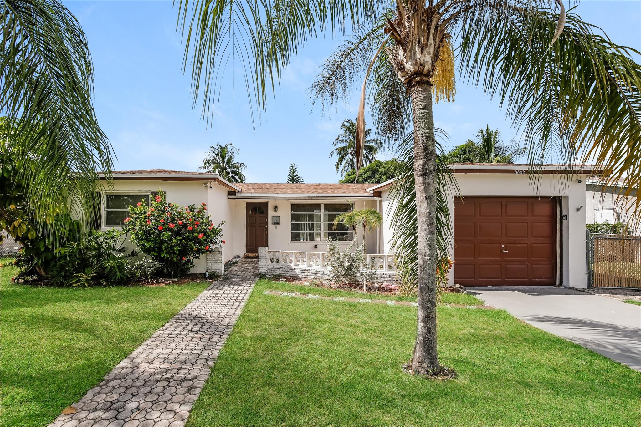 Oriole-Margate Sec Two