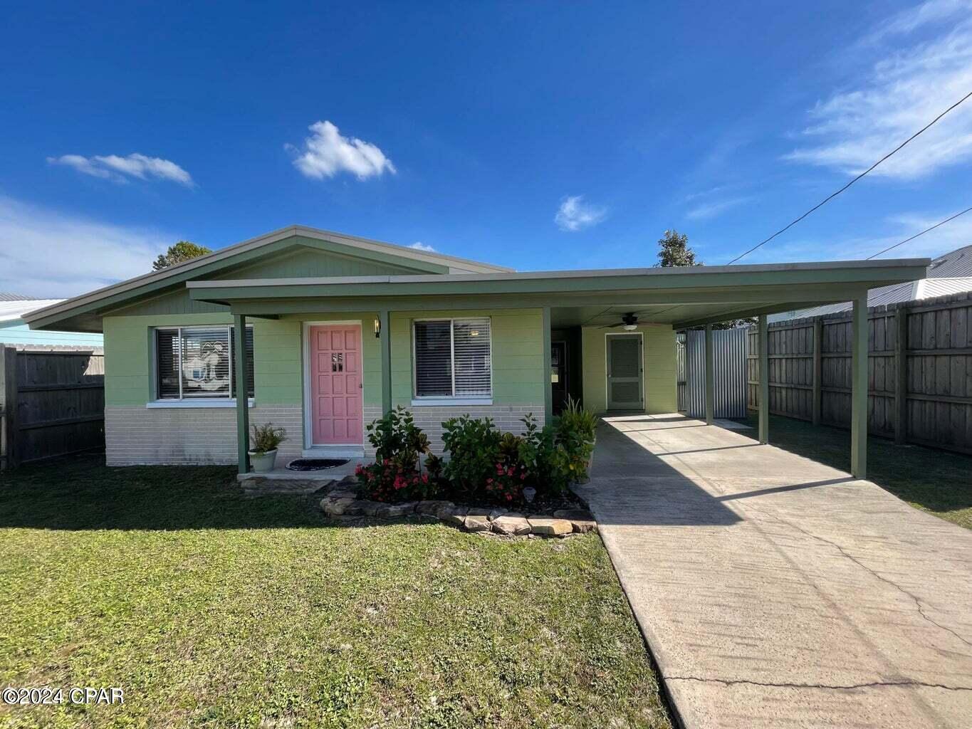Image 1 For 305 Tarpon Street