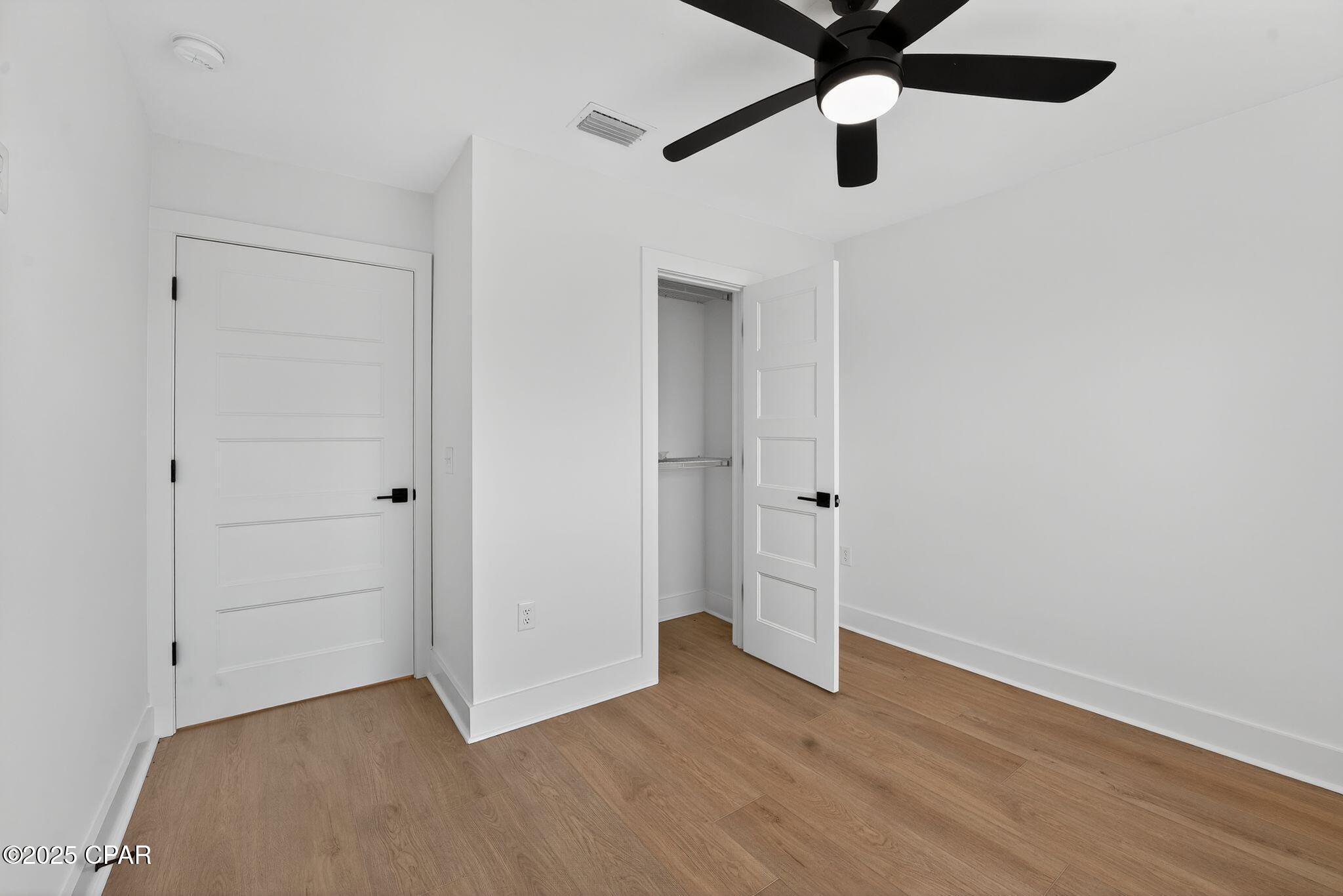 Image 17 For 420 Lacosta Avenue