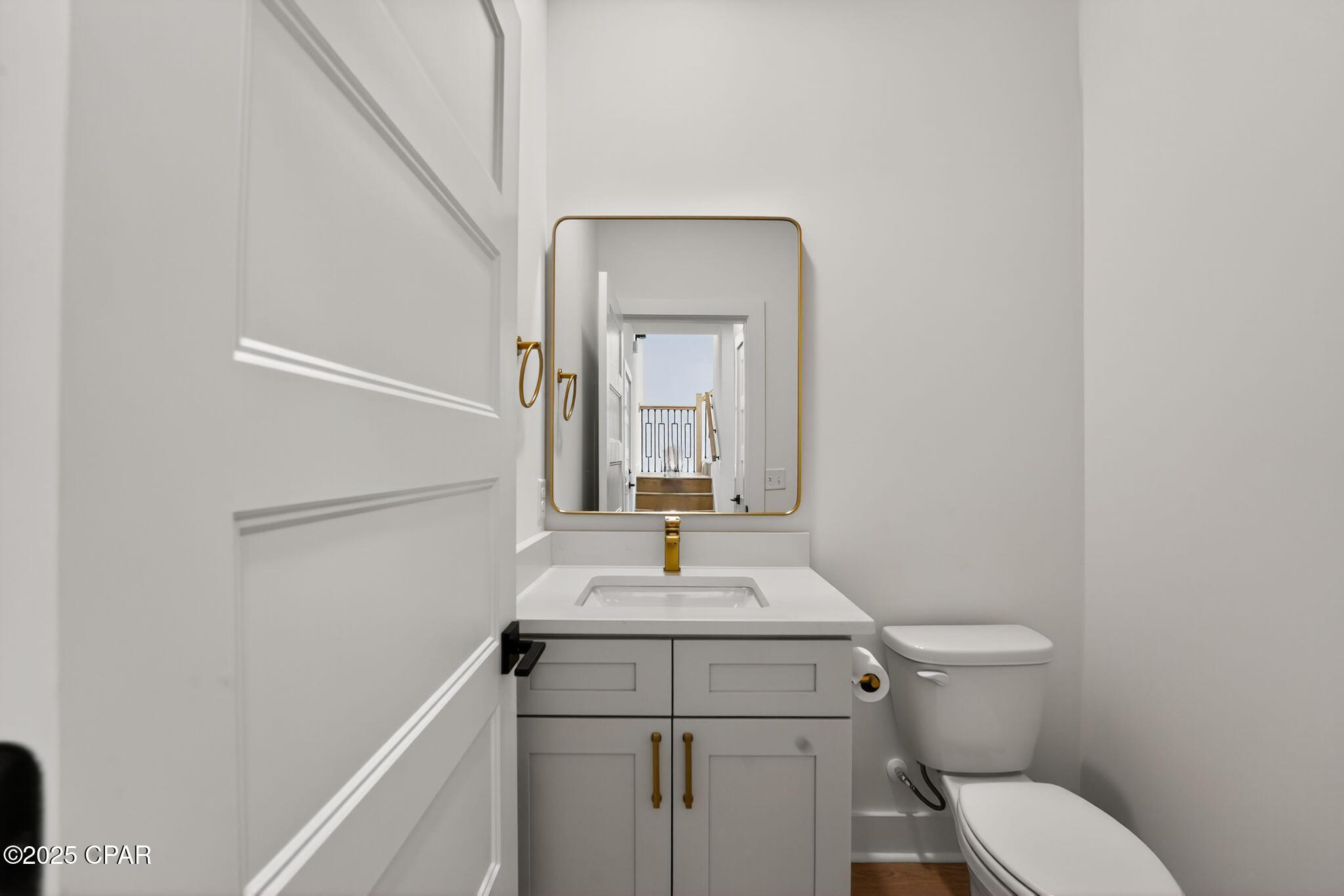 Image 19 For 420 Lacosta Avenue