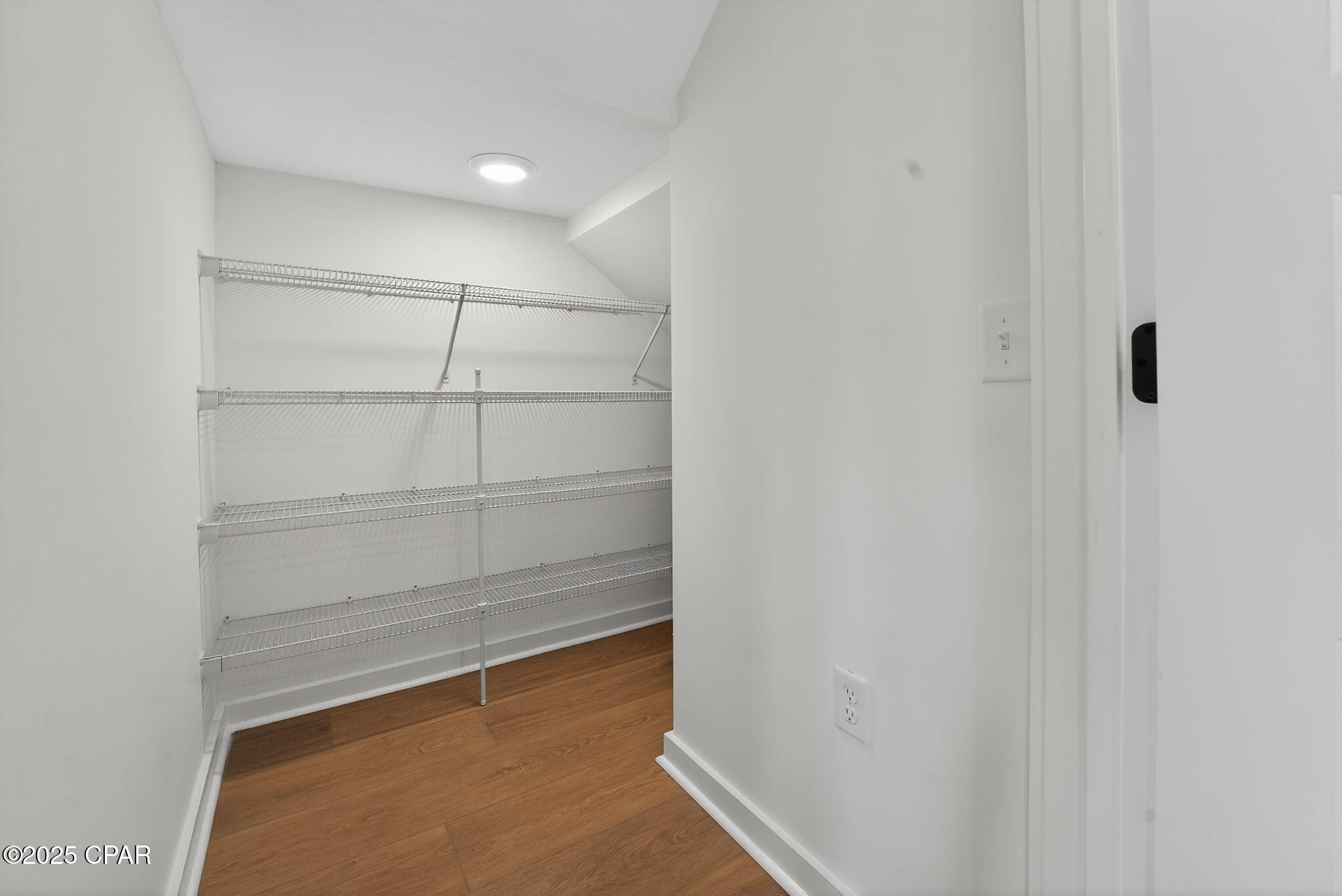 Image 22 For 420 Lacosta Avenue