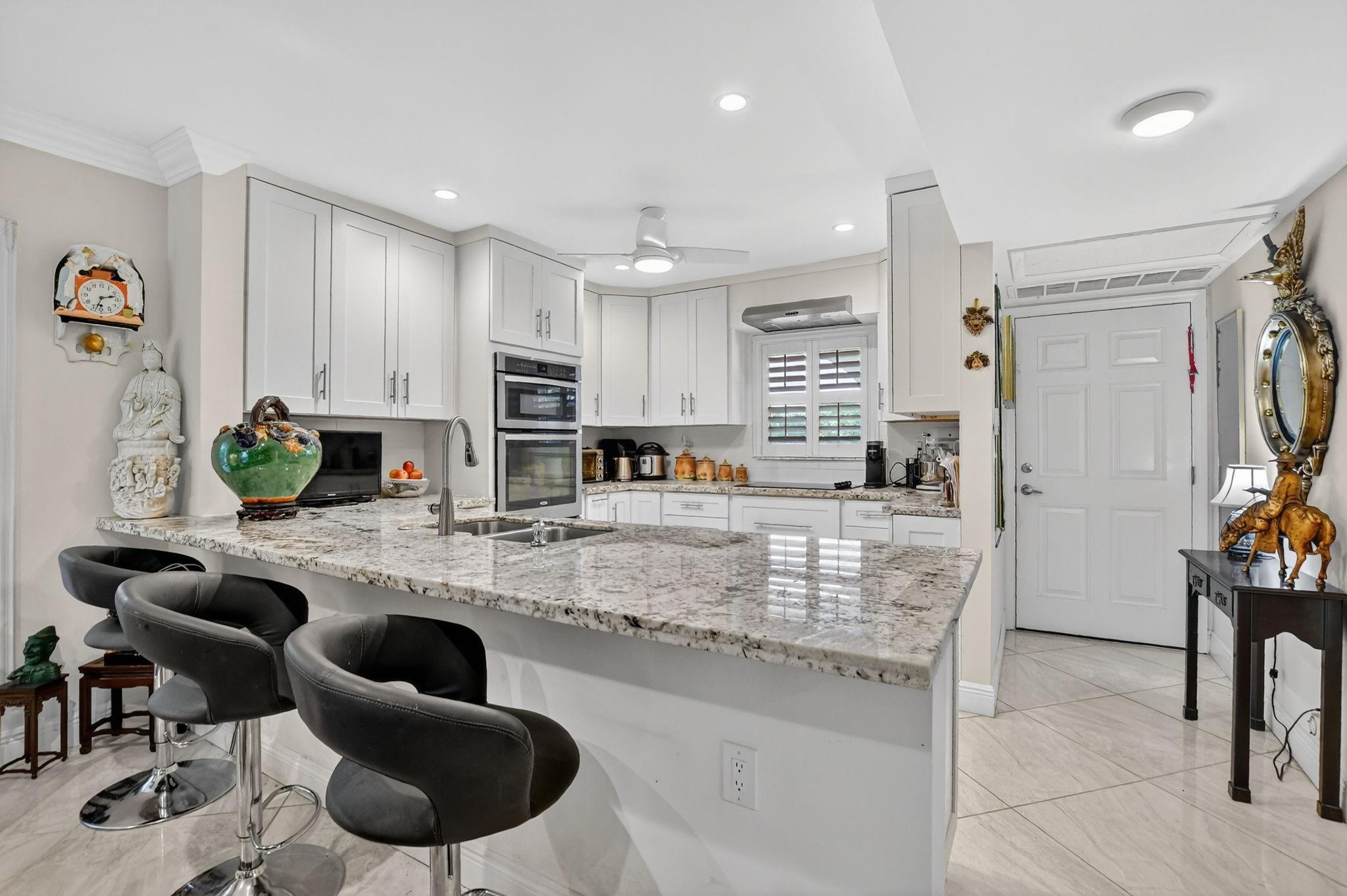 Tierra Del Sol Condo