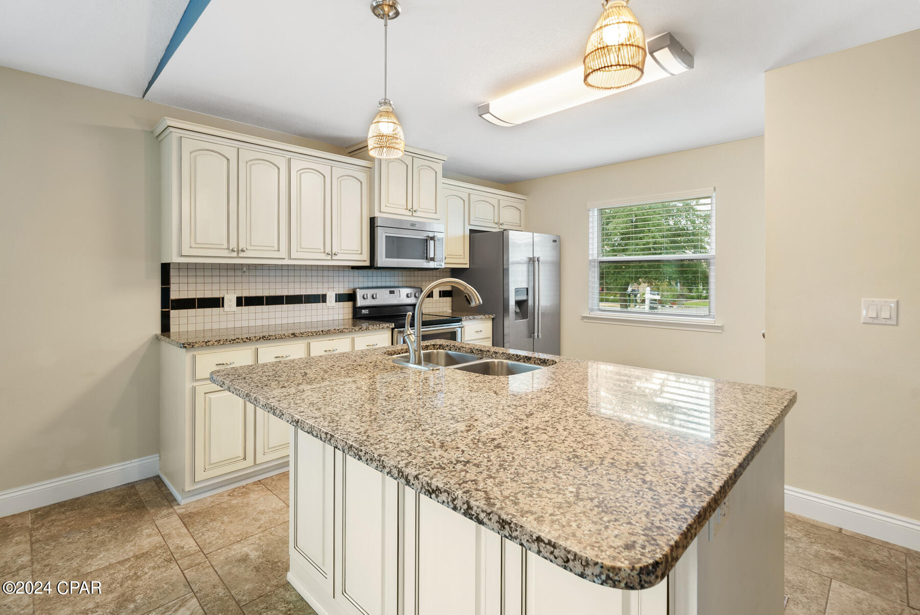 Image 5 For 7109 Lagoon Drive