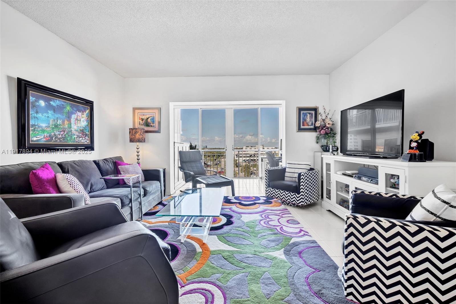 Hillcrest East No 25 Cond