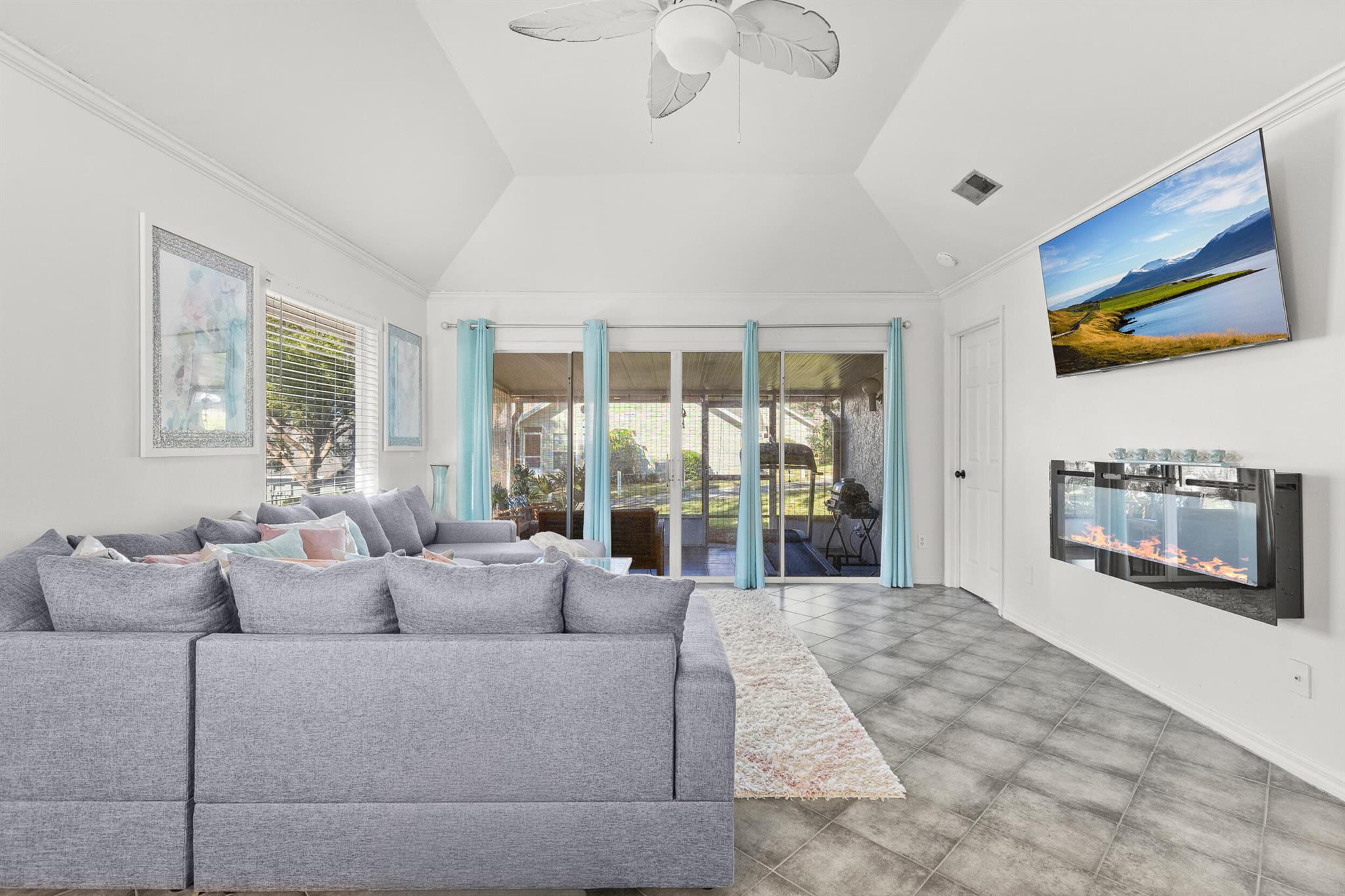 Errol Club Villas Condo 2