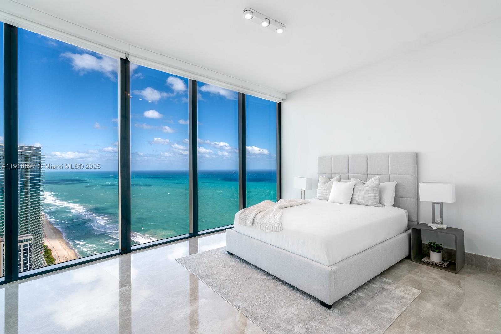 Condo for Sale in Sunny Isles Beach, FL