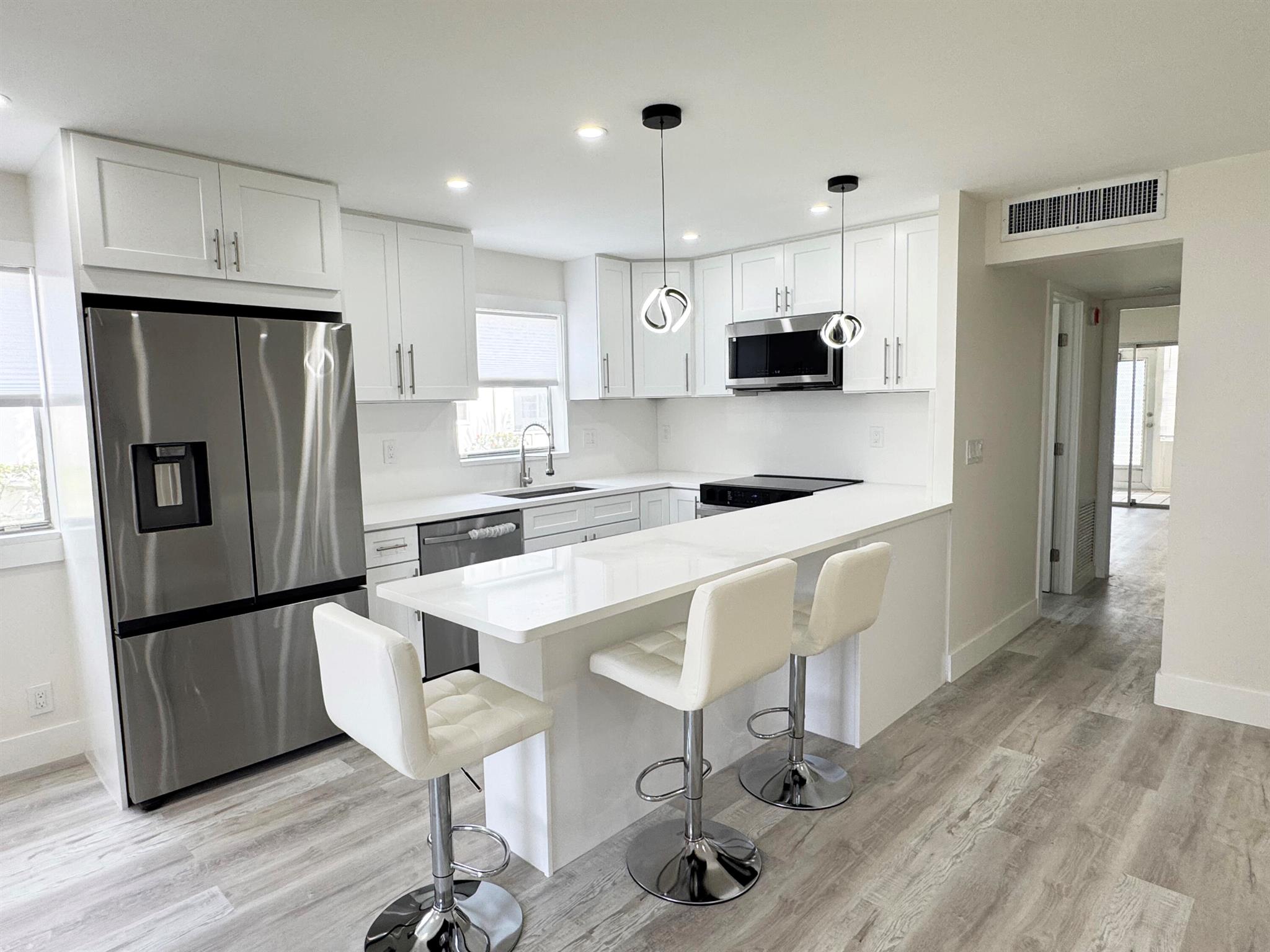 Kings Point Brittany Cond