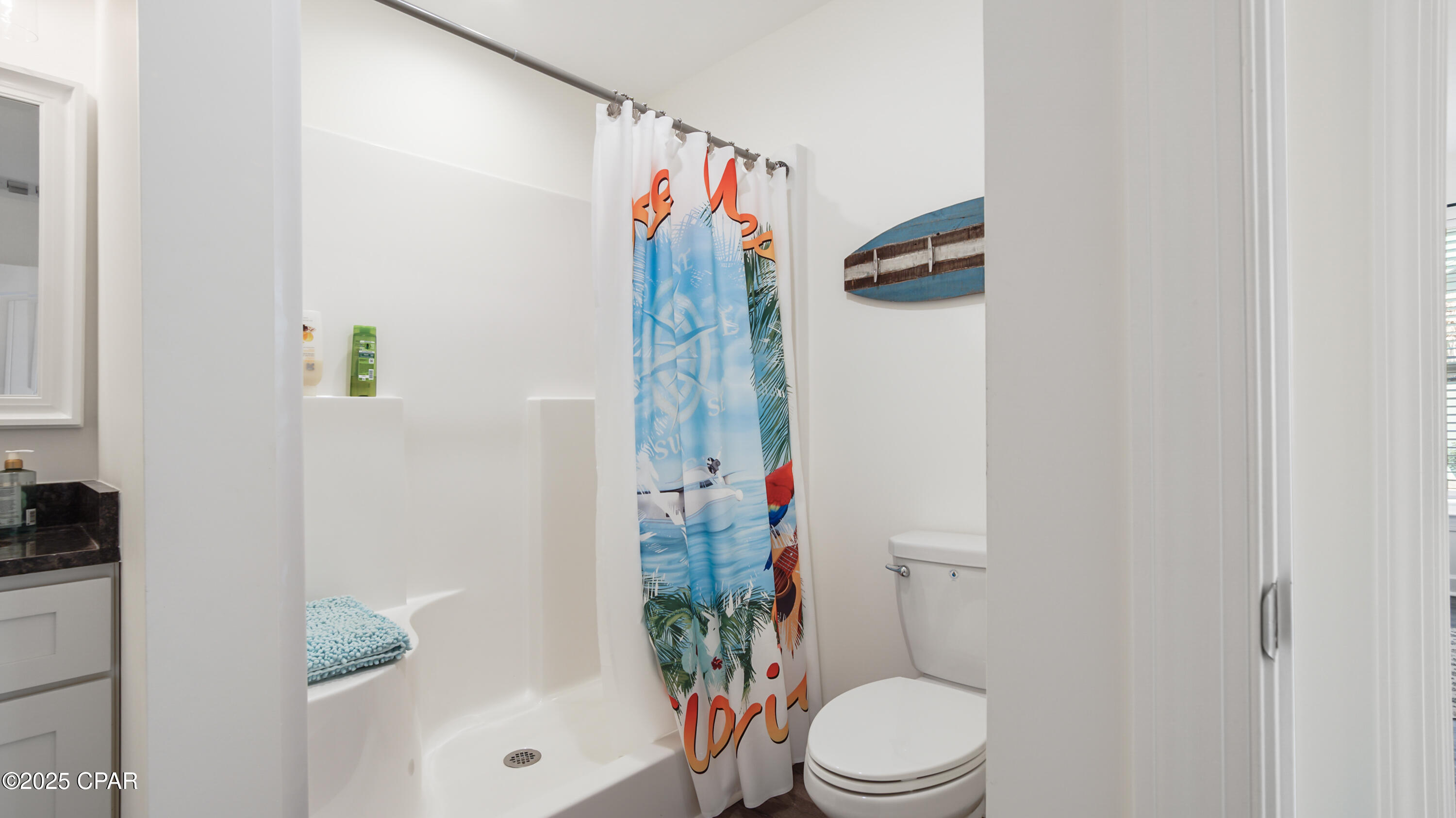 Image 19 For 6418 Beach Drive