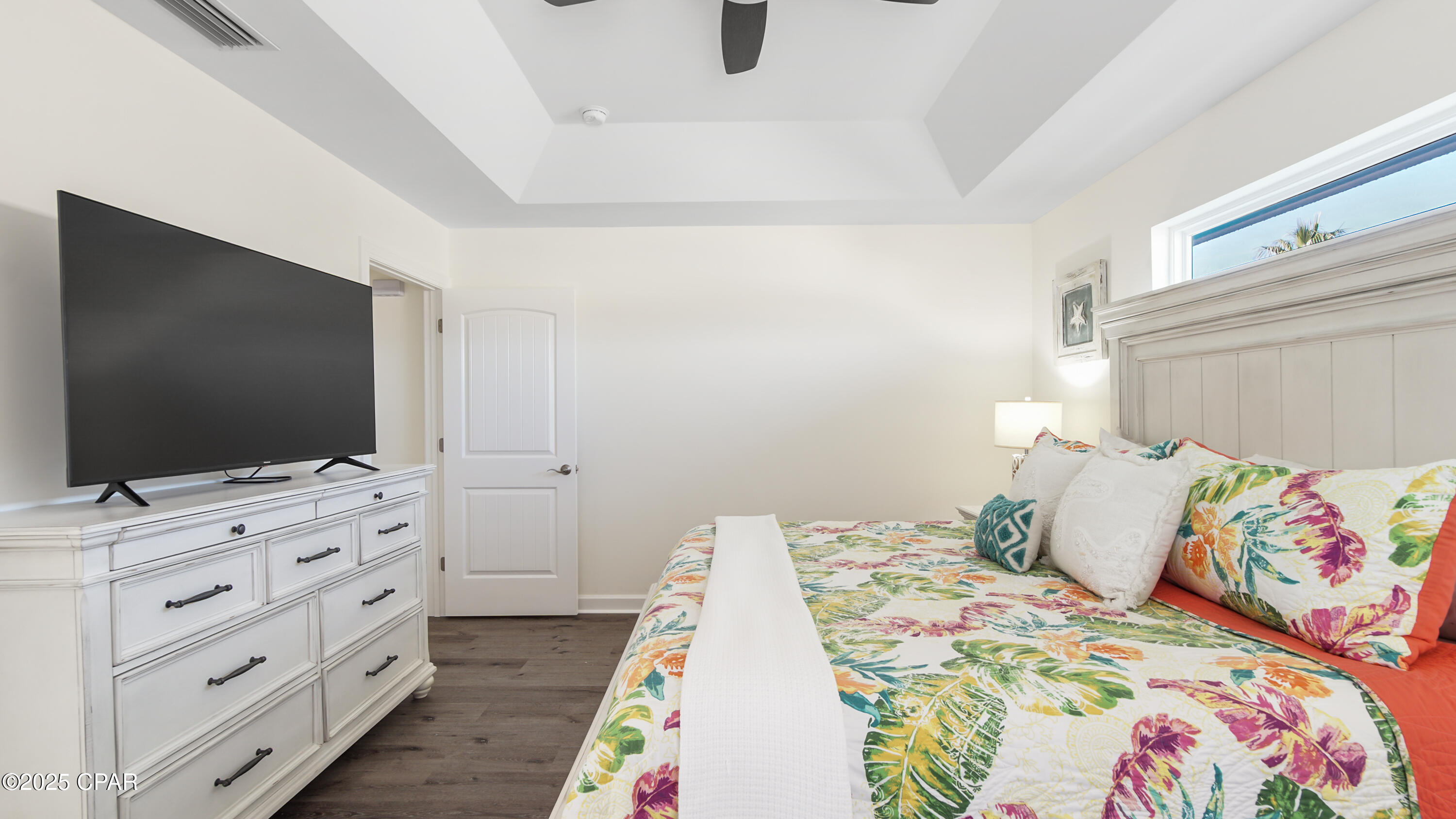 Image 41 For 6418 Beach Drive