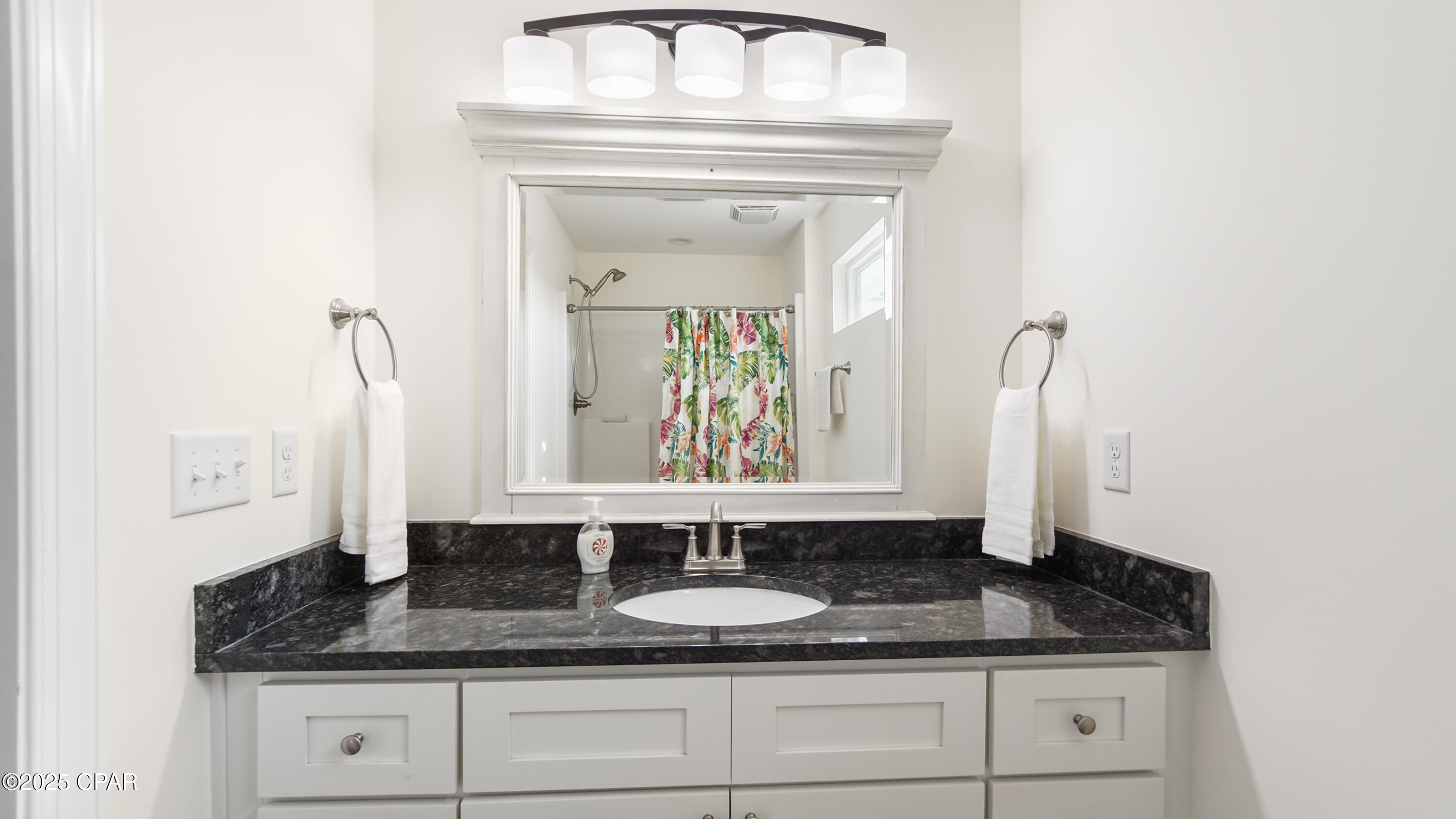 Image 43 For 6418 Beach Drive