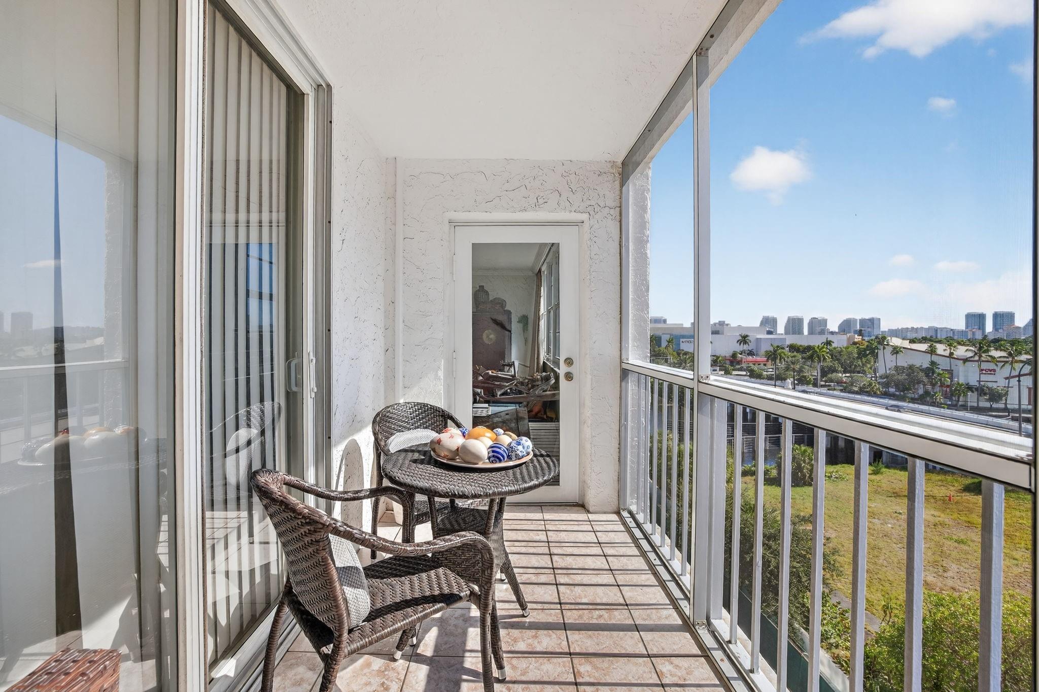 Photo 23 of home located at 1160 N Federal Hwy 716, Fort Lauderdale FL