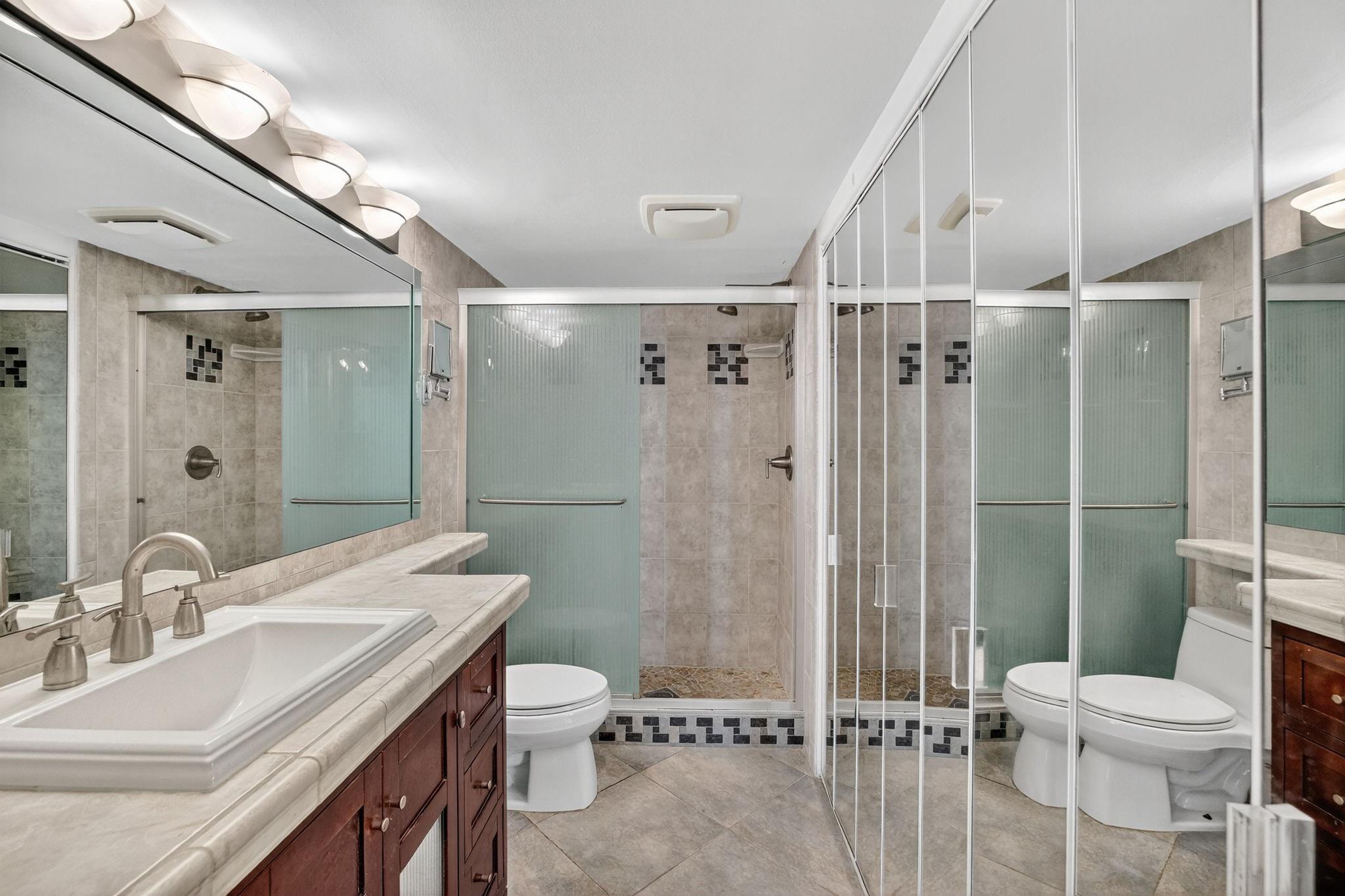 Photo 35 of home located at 1160 N Federal Hwy 716, Fort Lauderdale FL