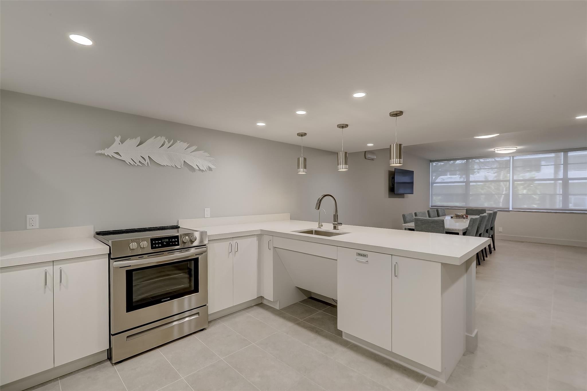 Photo 71 of home located at 1160 N Federal Hwy 716, Fort Lauderdale FL