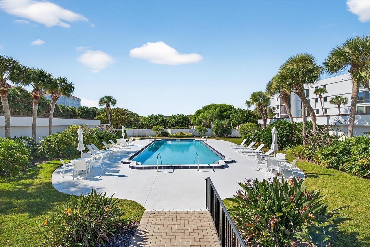 Homes for sale in Indian River Shores, FL | 5700 Hwy A1a #1a, Indian River Shores, FL 32963 | MLS# R11142624