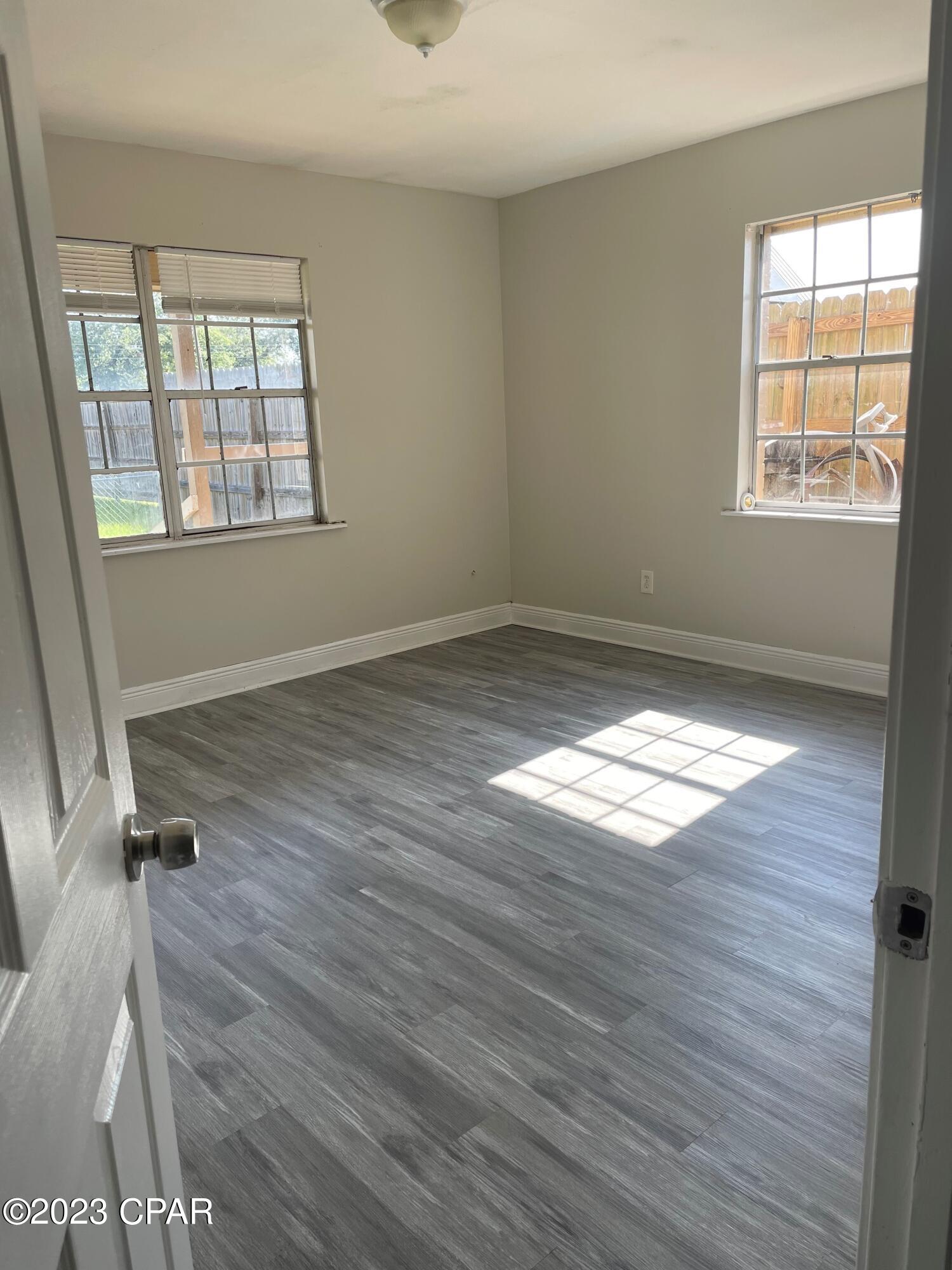 Image 4 For 1925 27th Street A