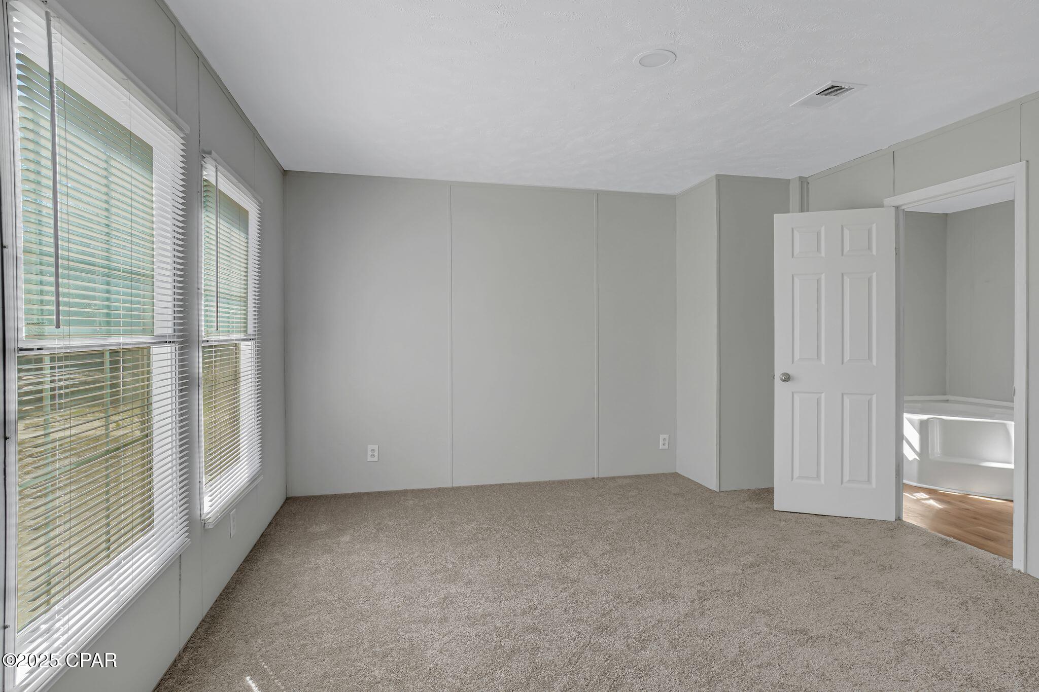 Image 15 For 447 Smith Road