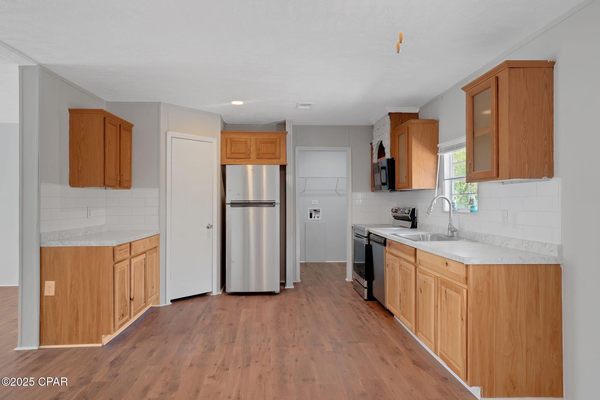 Image 3 For 447 Smith Road