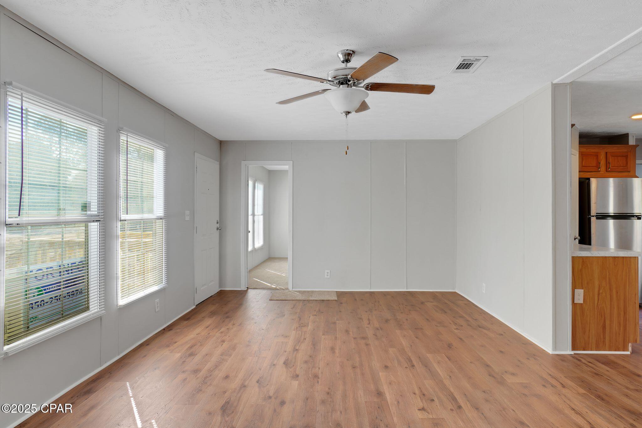 Image 7 For 447 Smith Road