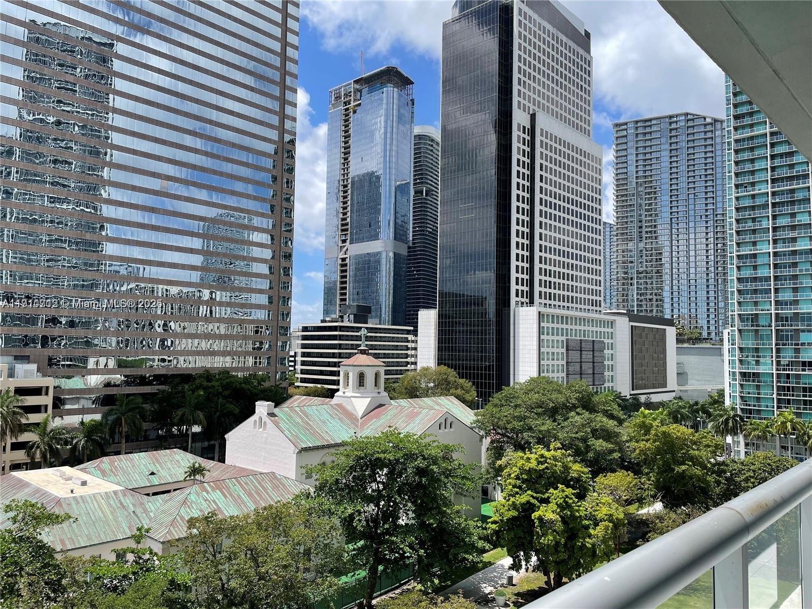 495 Brickell Ave #909, Miami FL 33131