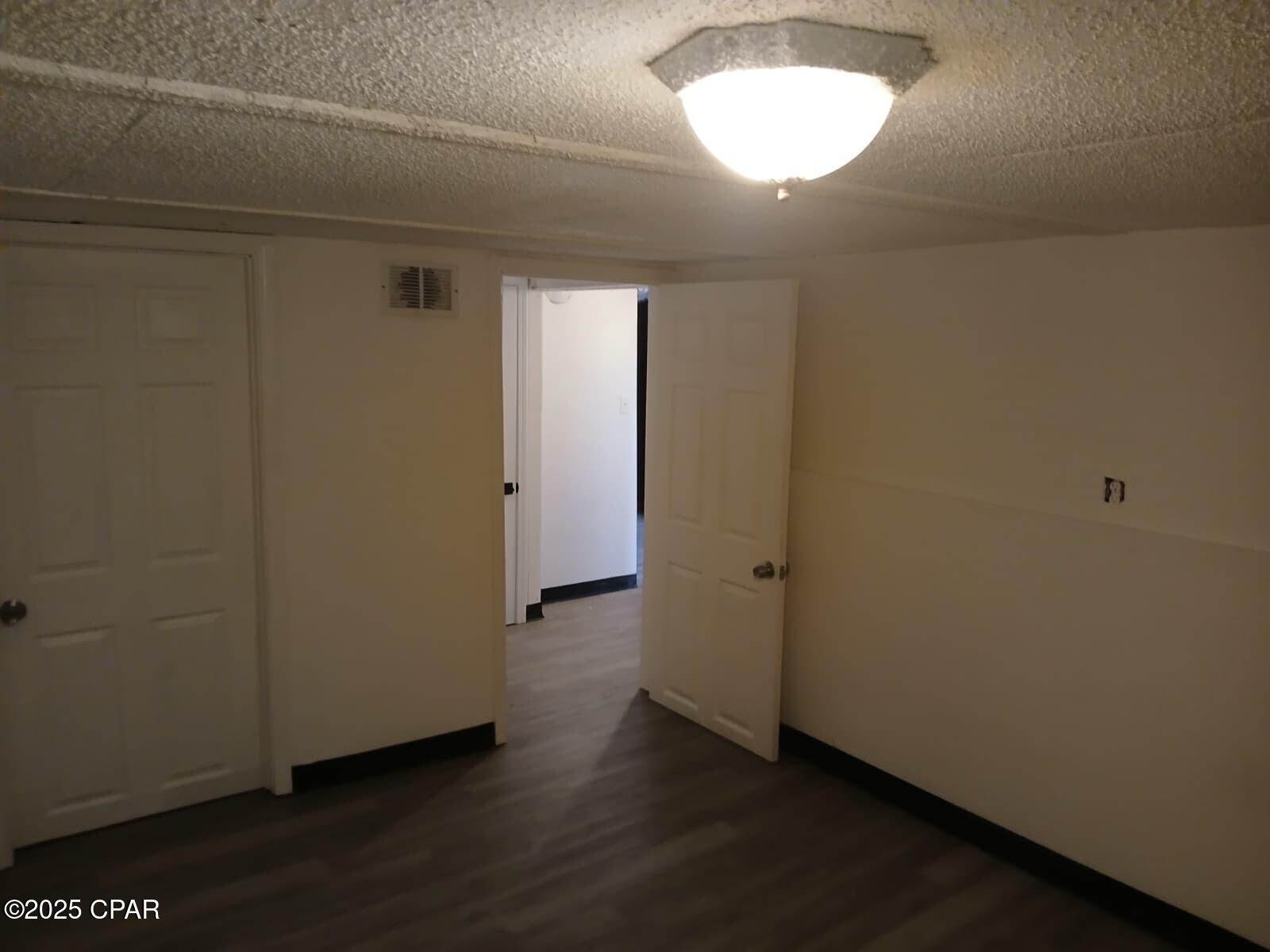 Image 11 For 712 Avenue C